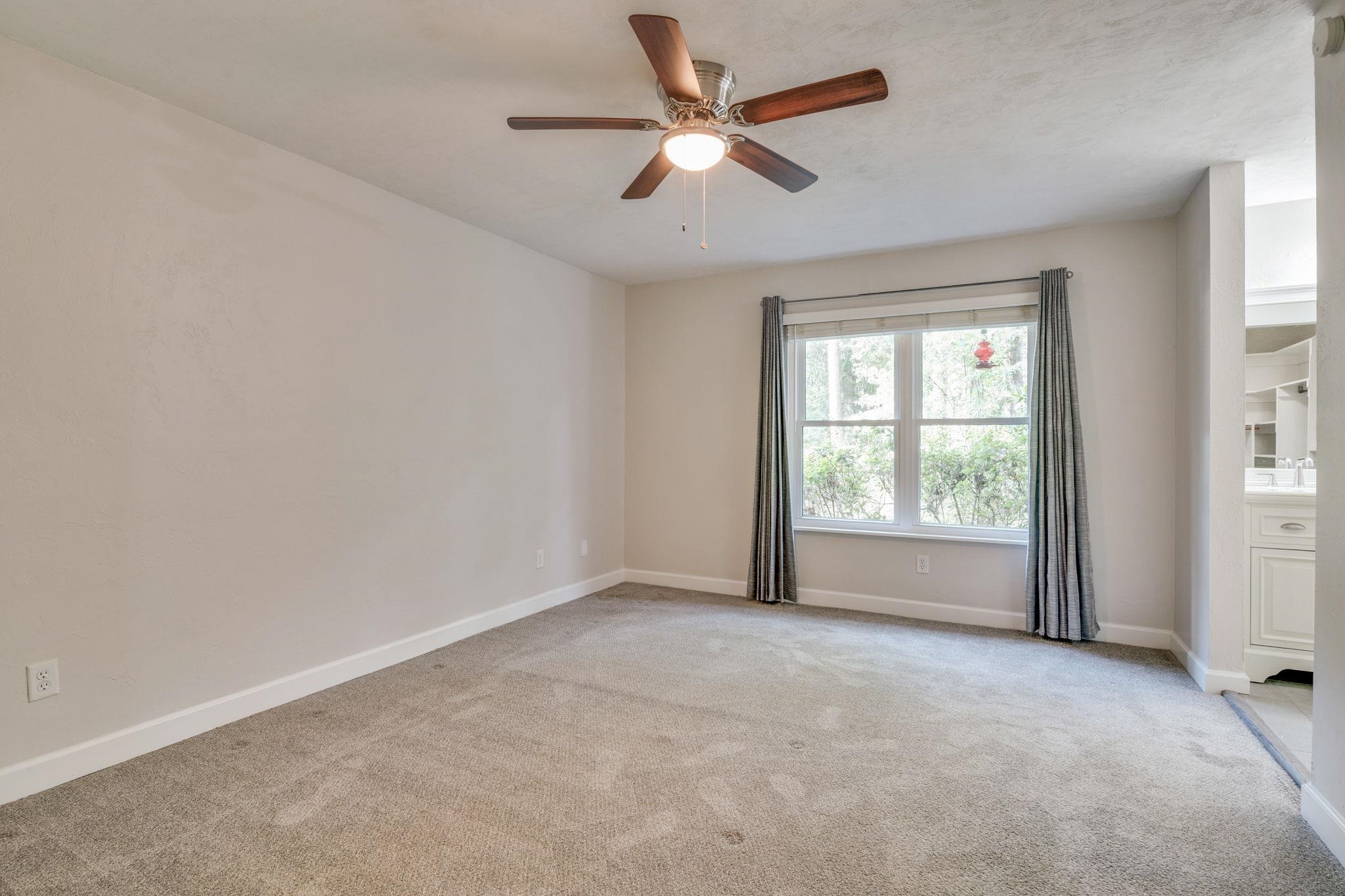 4318 Snoopy Lane