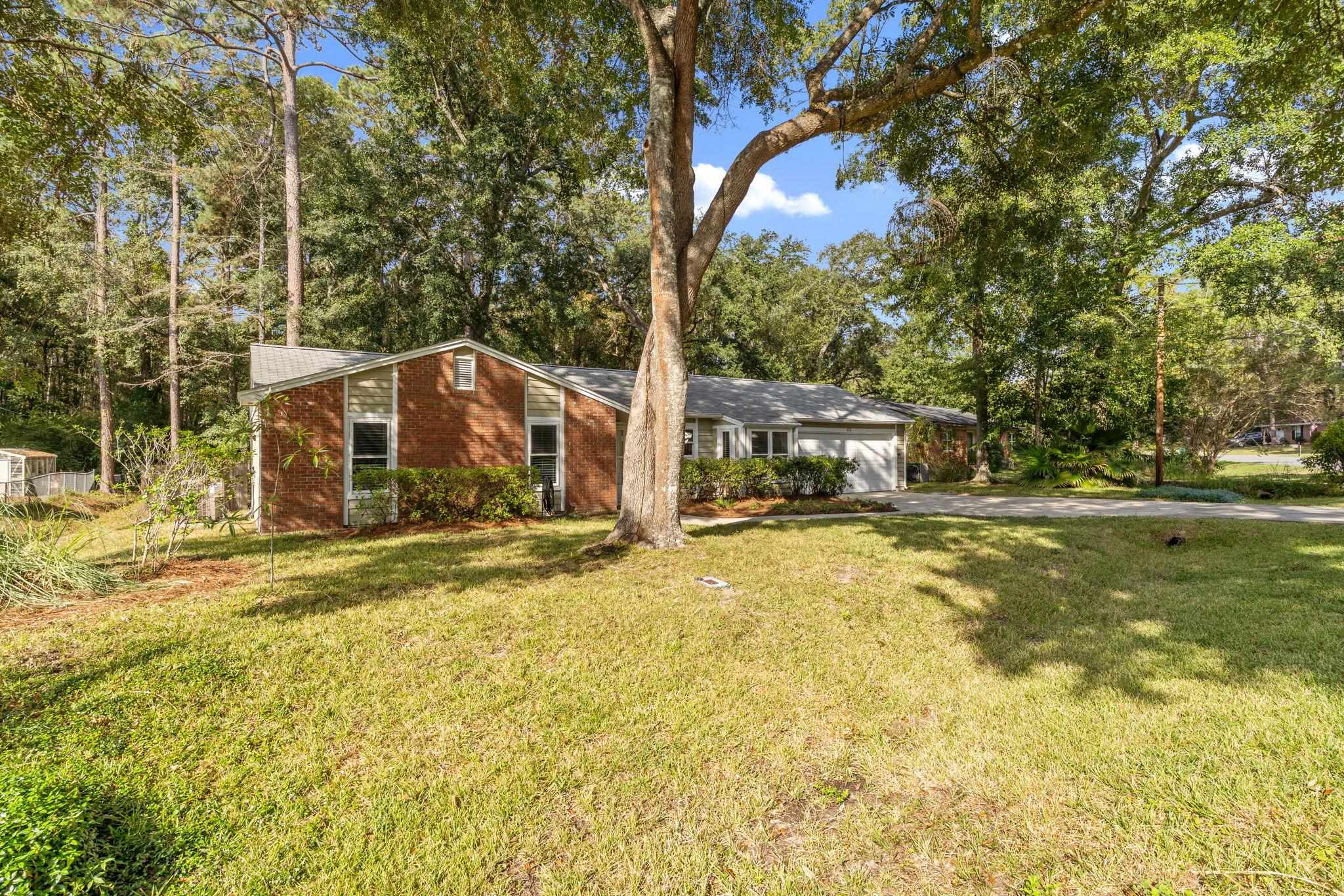 4318 Snoopy Lane