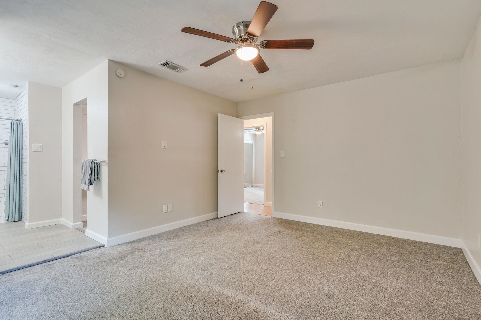 4318 Snoopy Lane