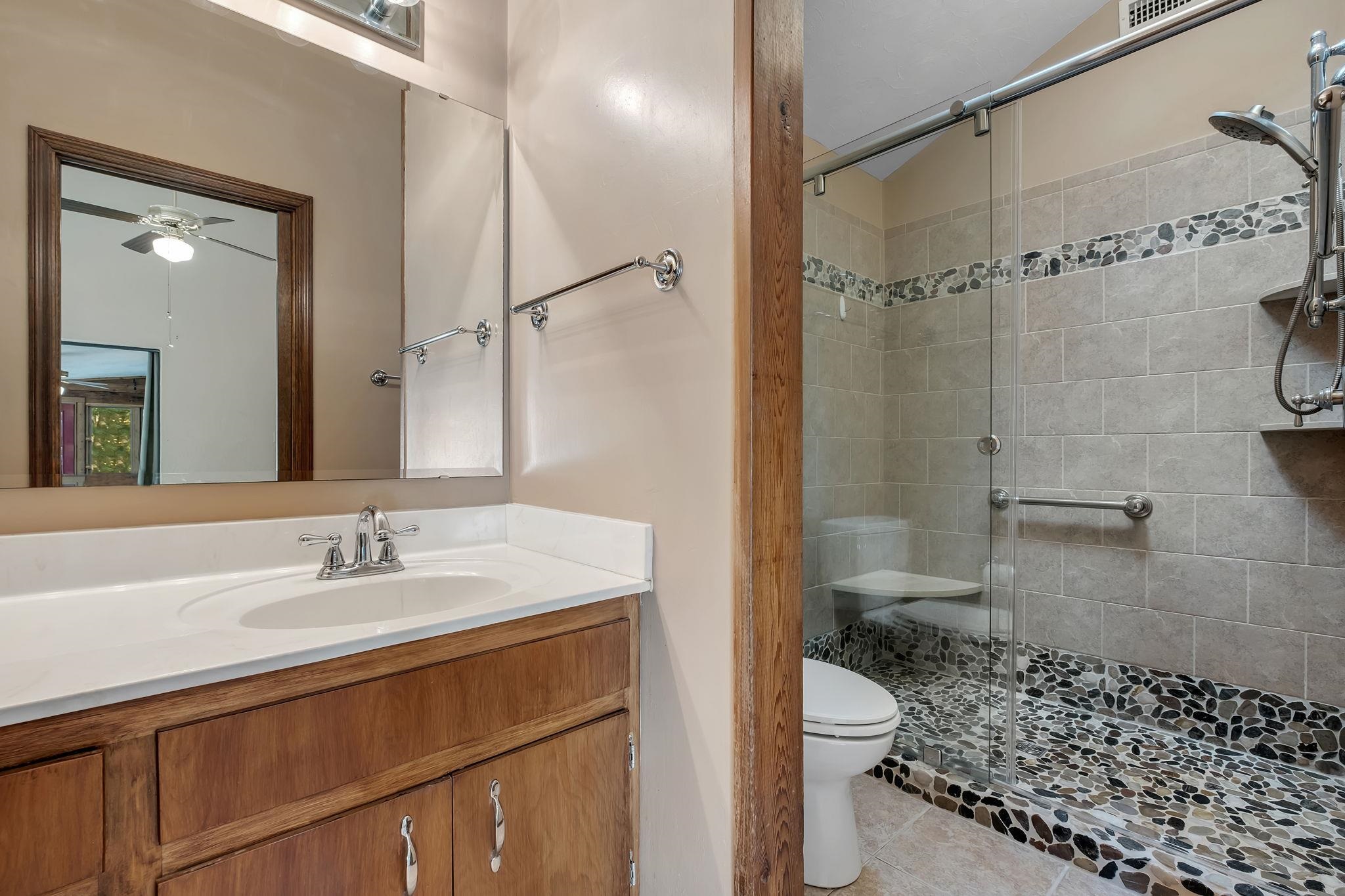 3516 Dogwood Valley Trail