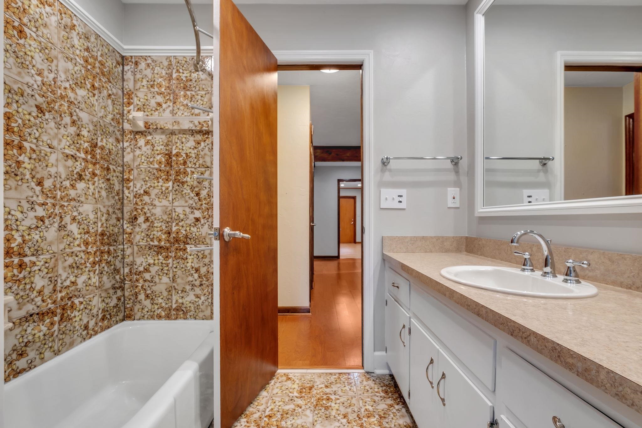 3516 Dogwood Valley Trail