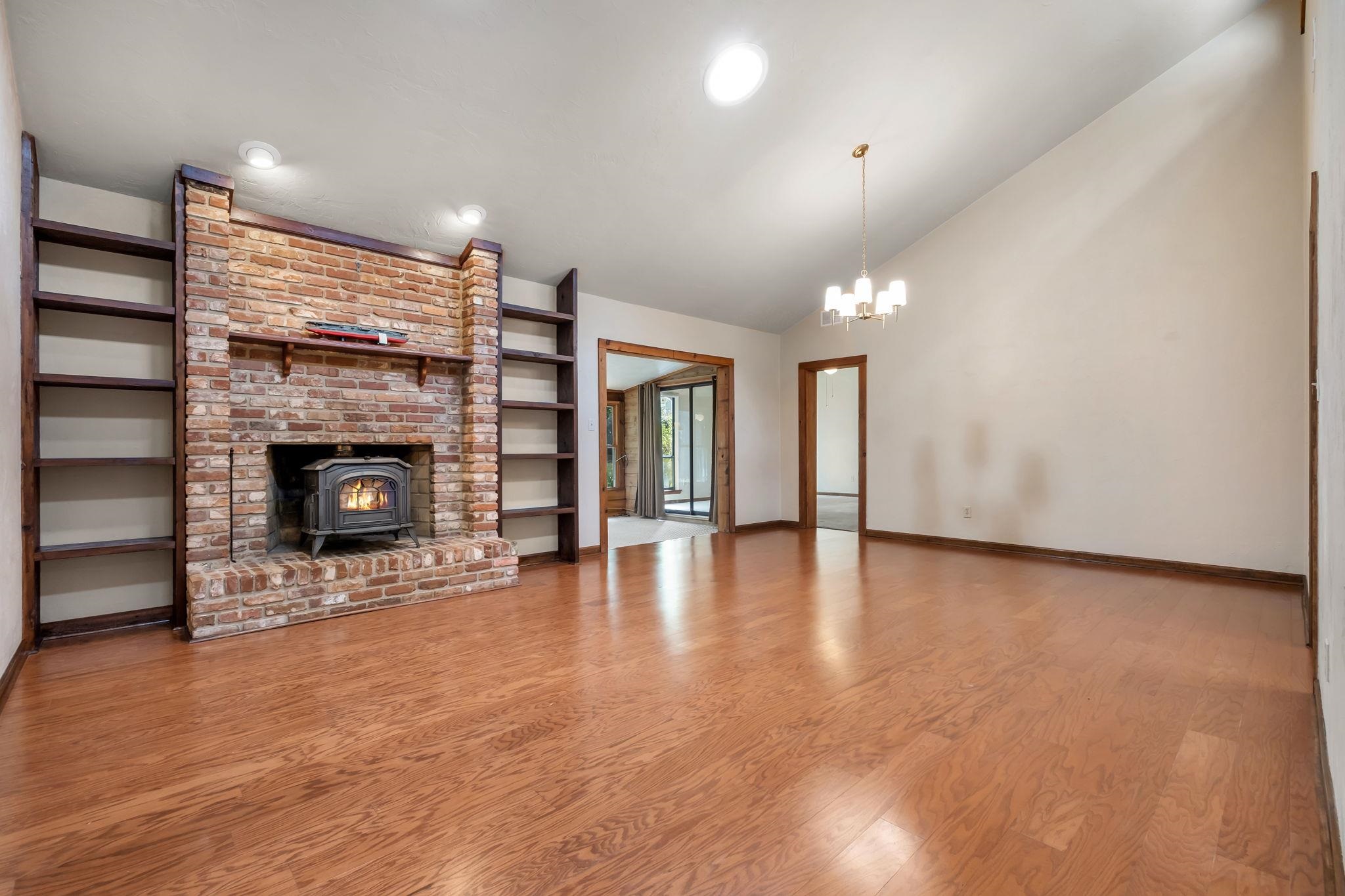 3516 Dogwood Valley Trail