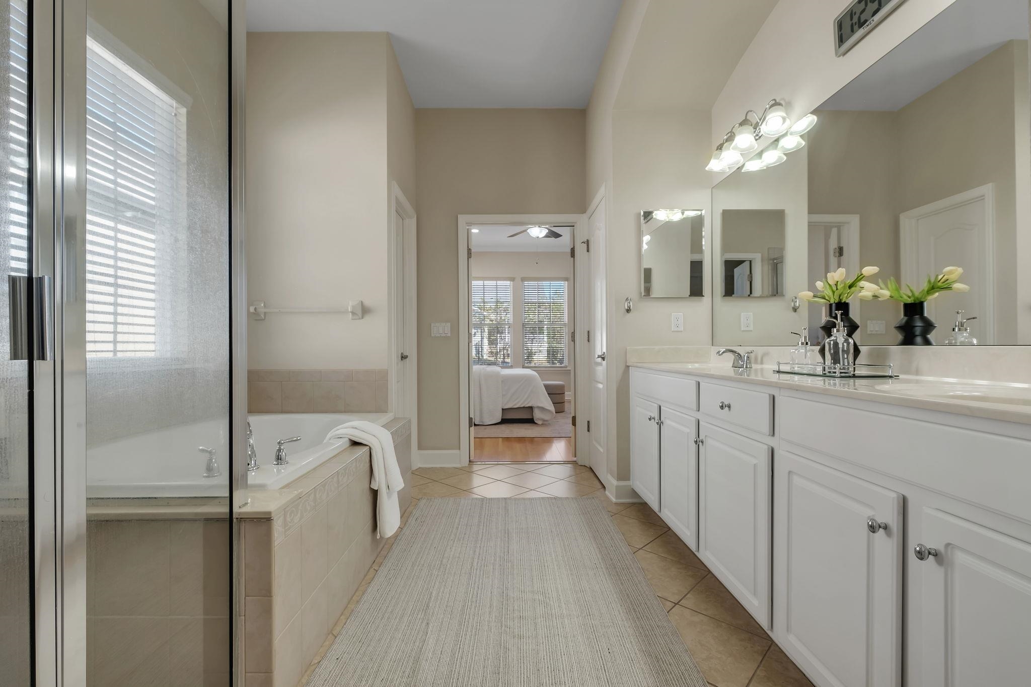 2462 Goldenrod Way