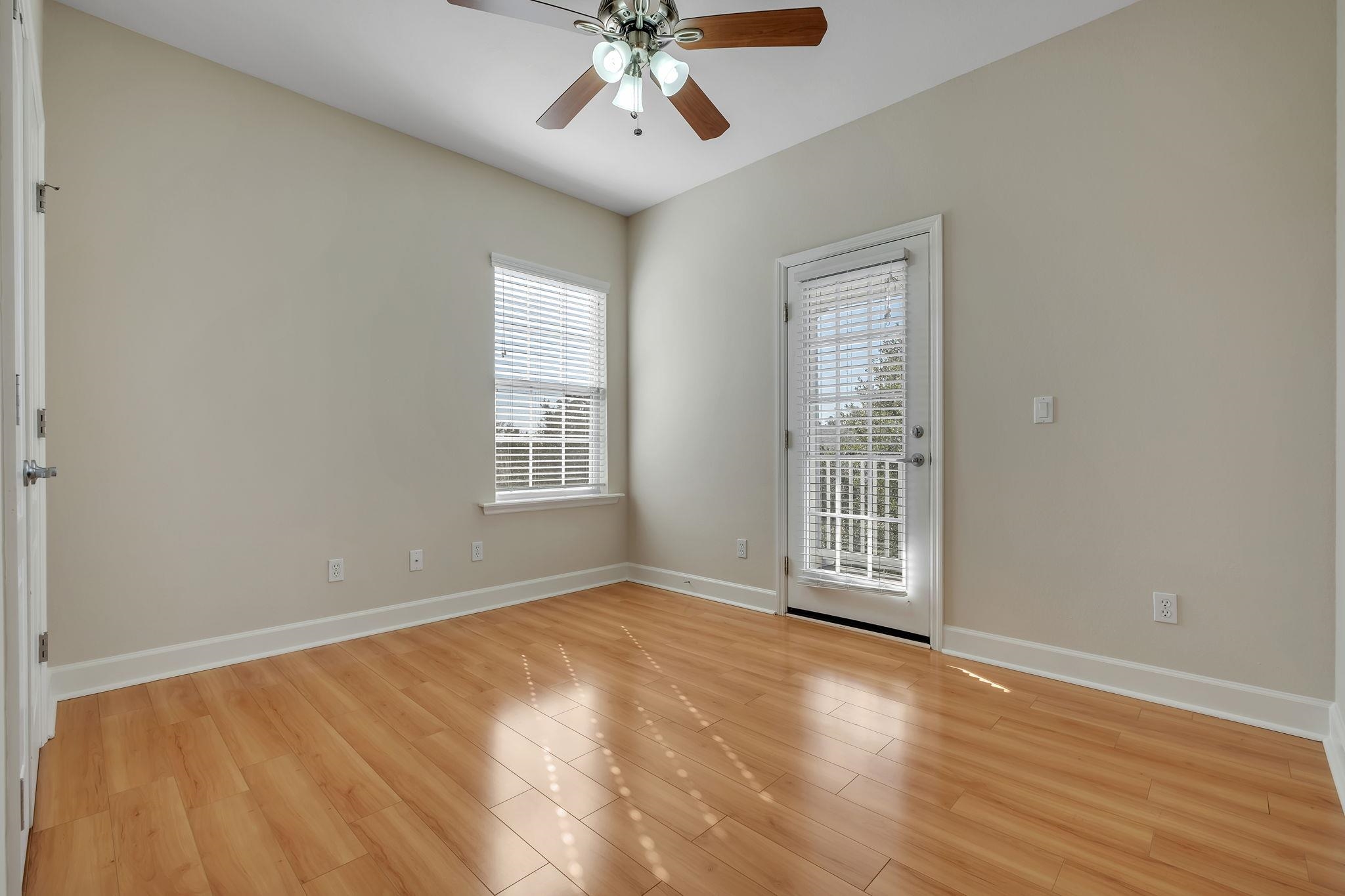 2462 Goldenrod Way