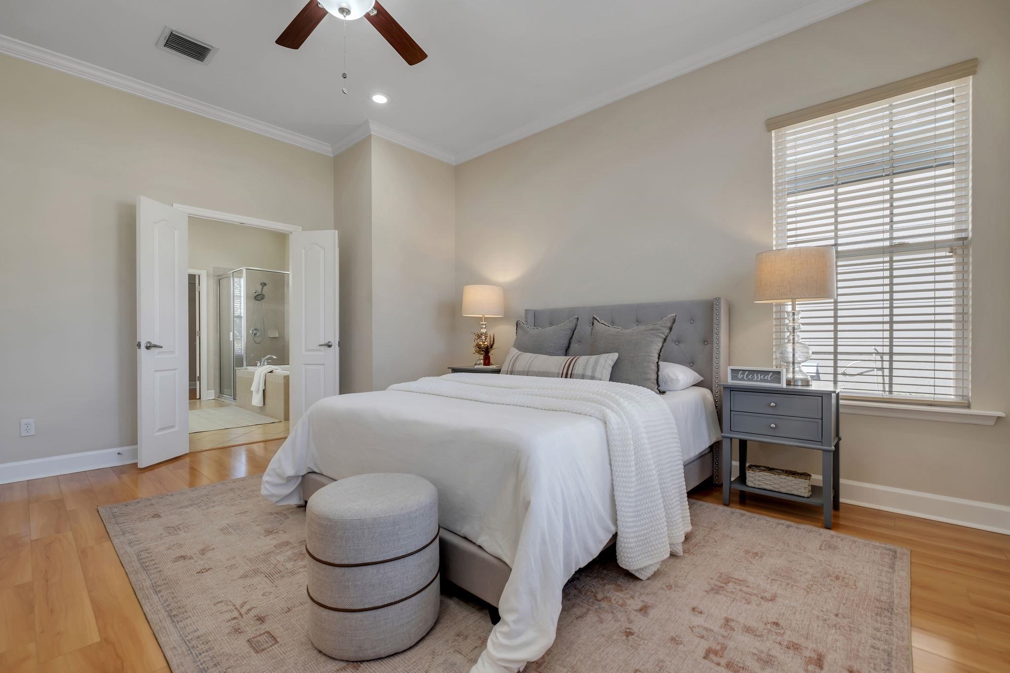 2462 Goldenrod Way