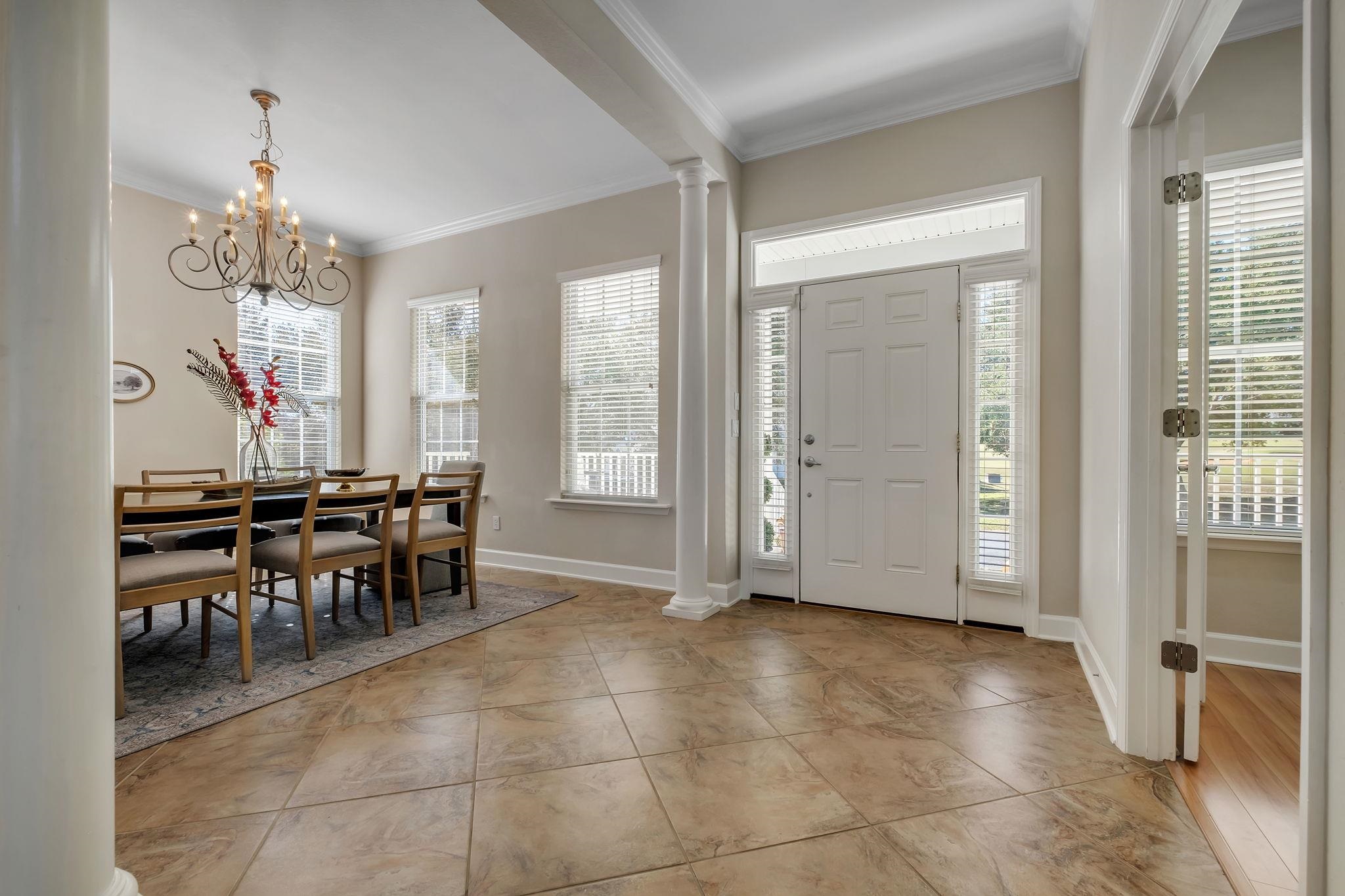 2462 Goldenrod Way