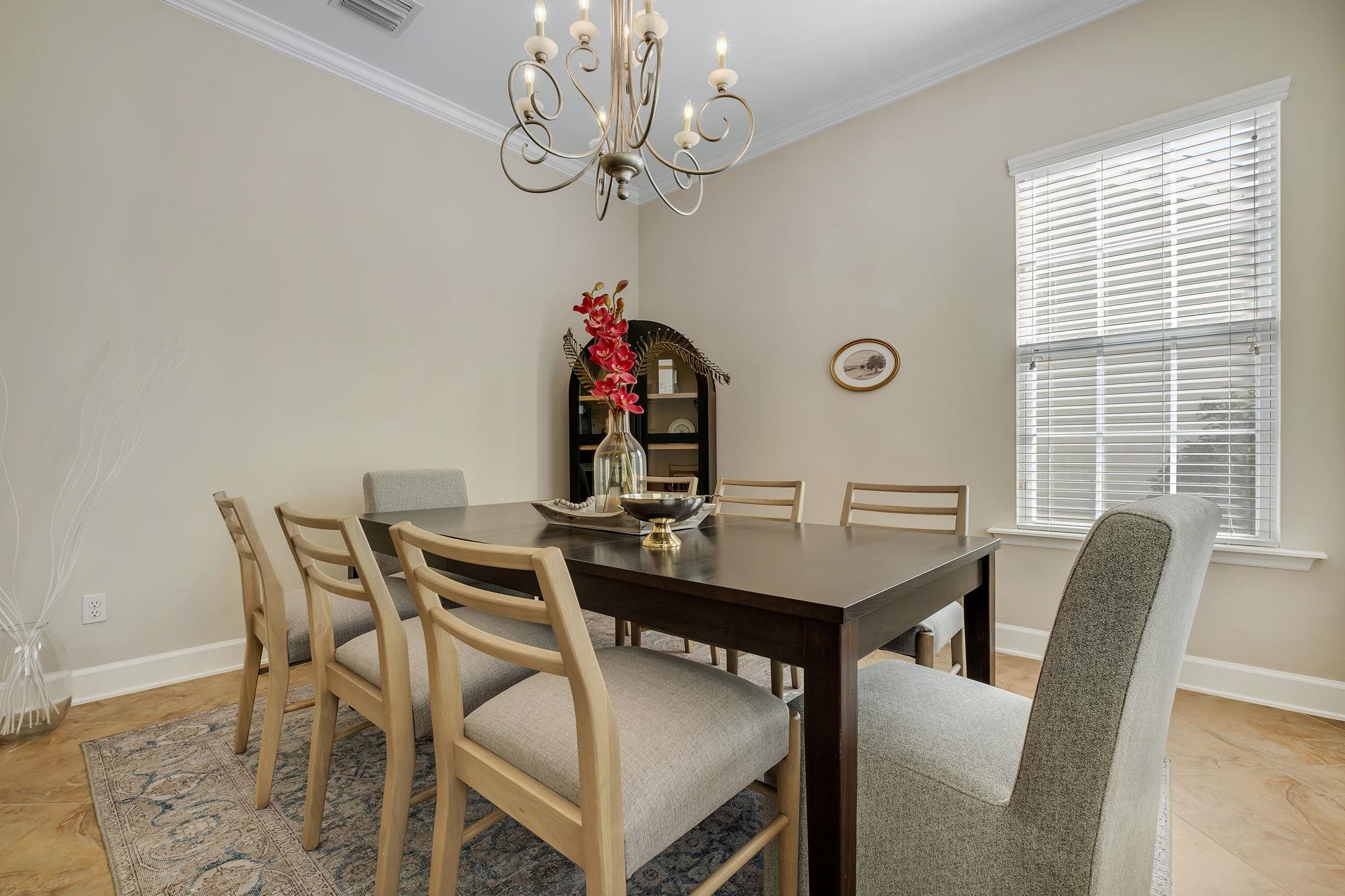 2462 Goldenrod Way