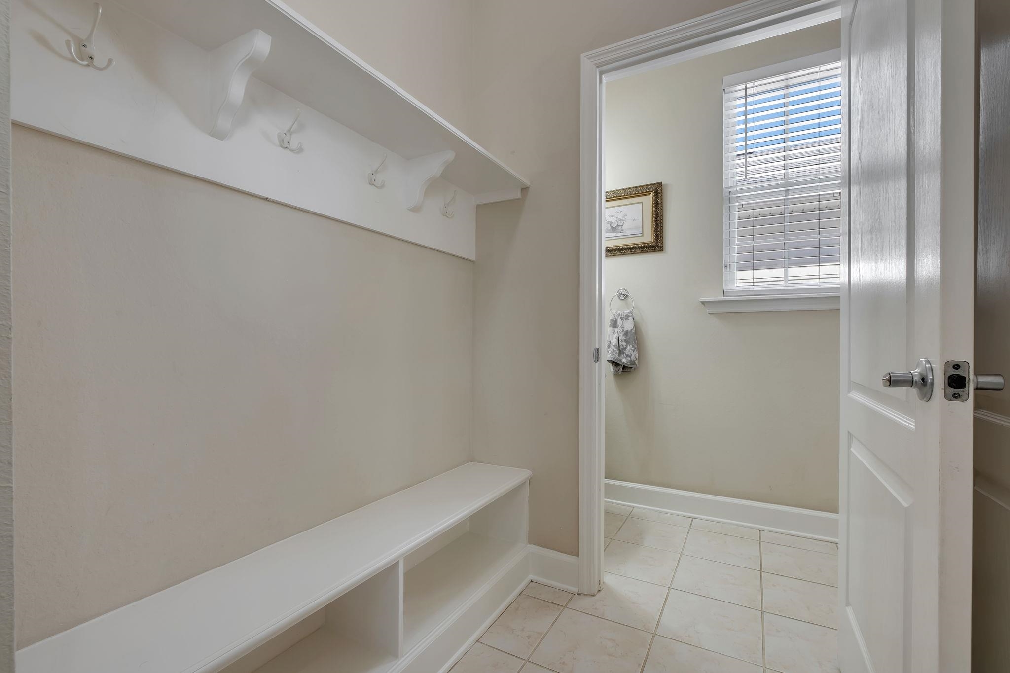 2462 Goldenrod Way