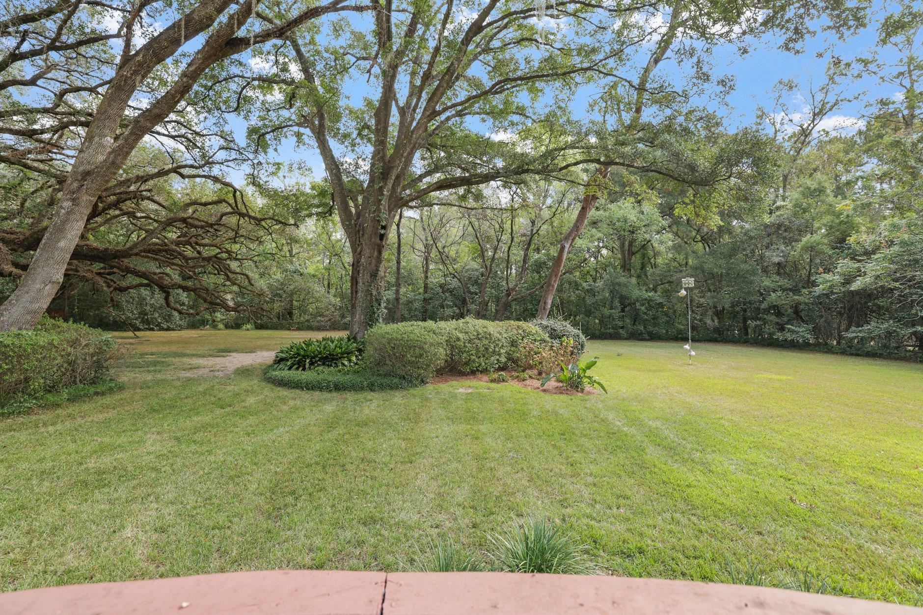 3411 Deer Lane Drive