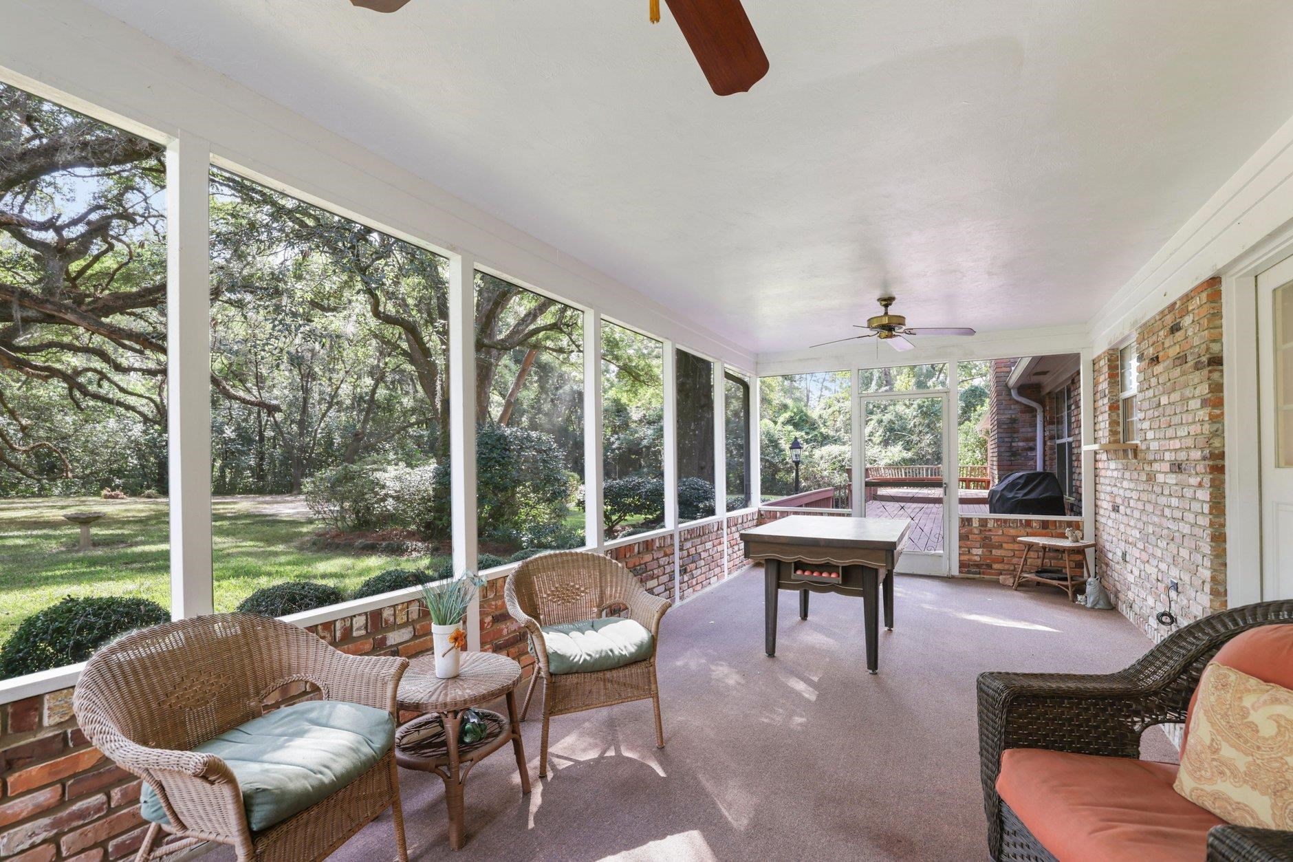 3411 Deer Lane Drive