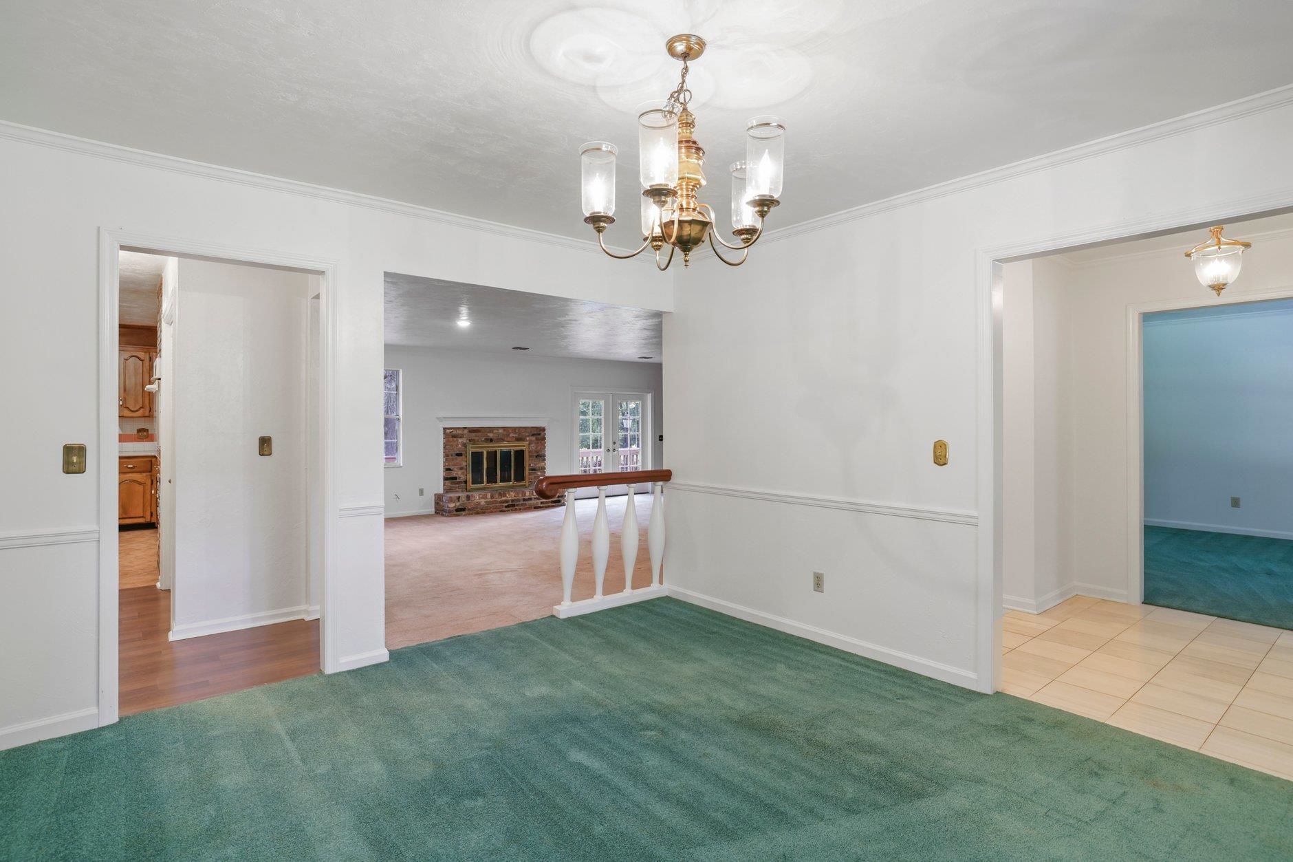 3411 Deer Lane Drive
