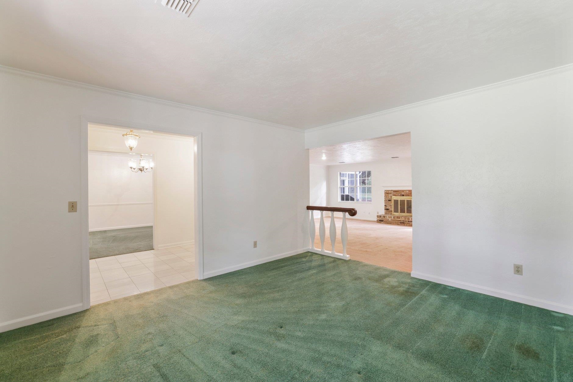3411 Deer Lane Drive