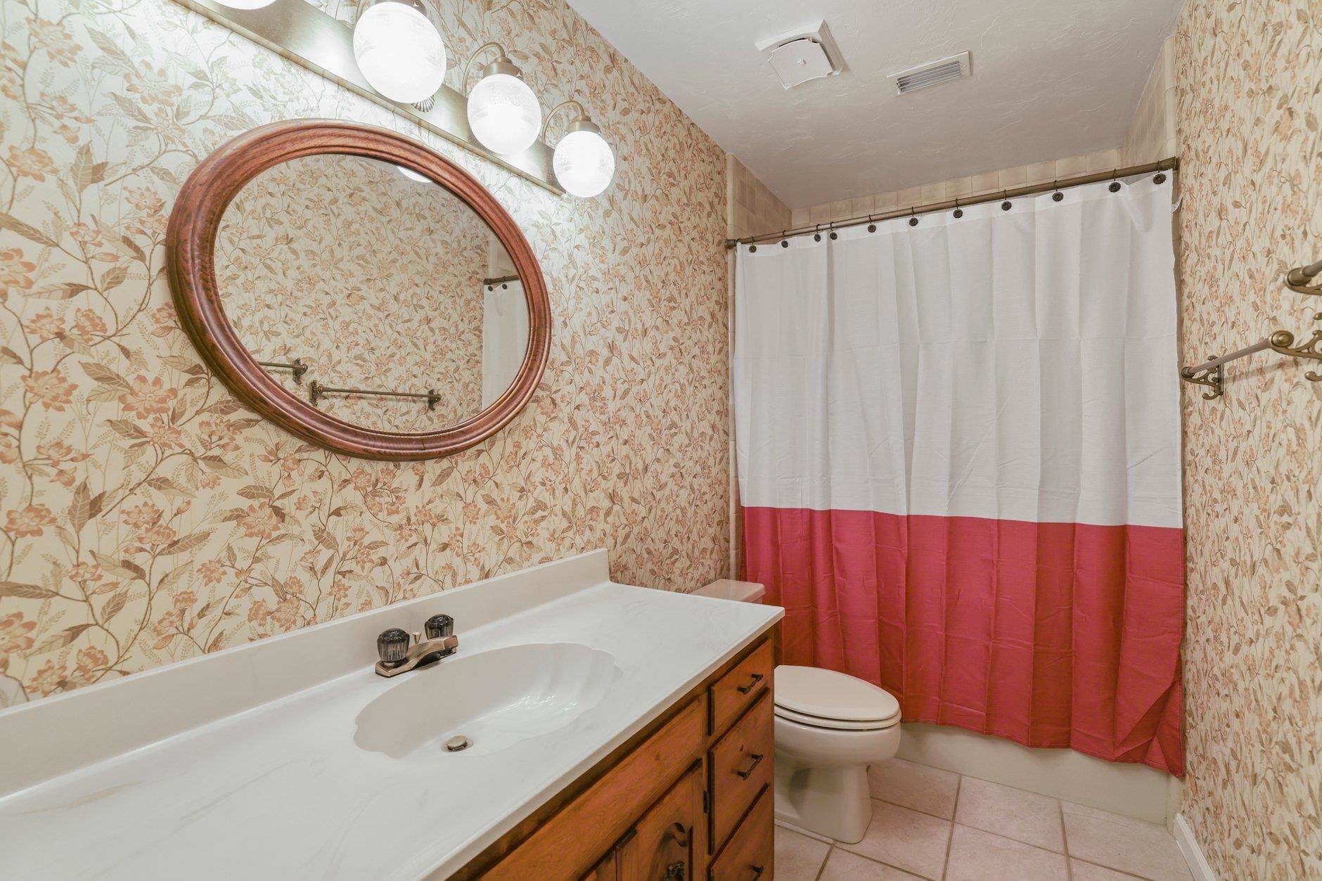 3411 Deer Lane Drive