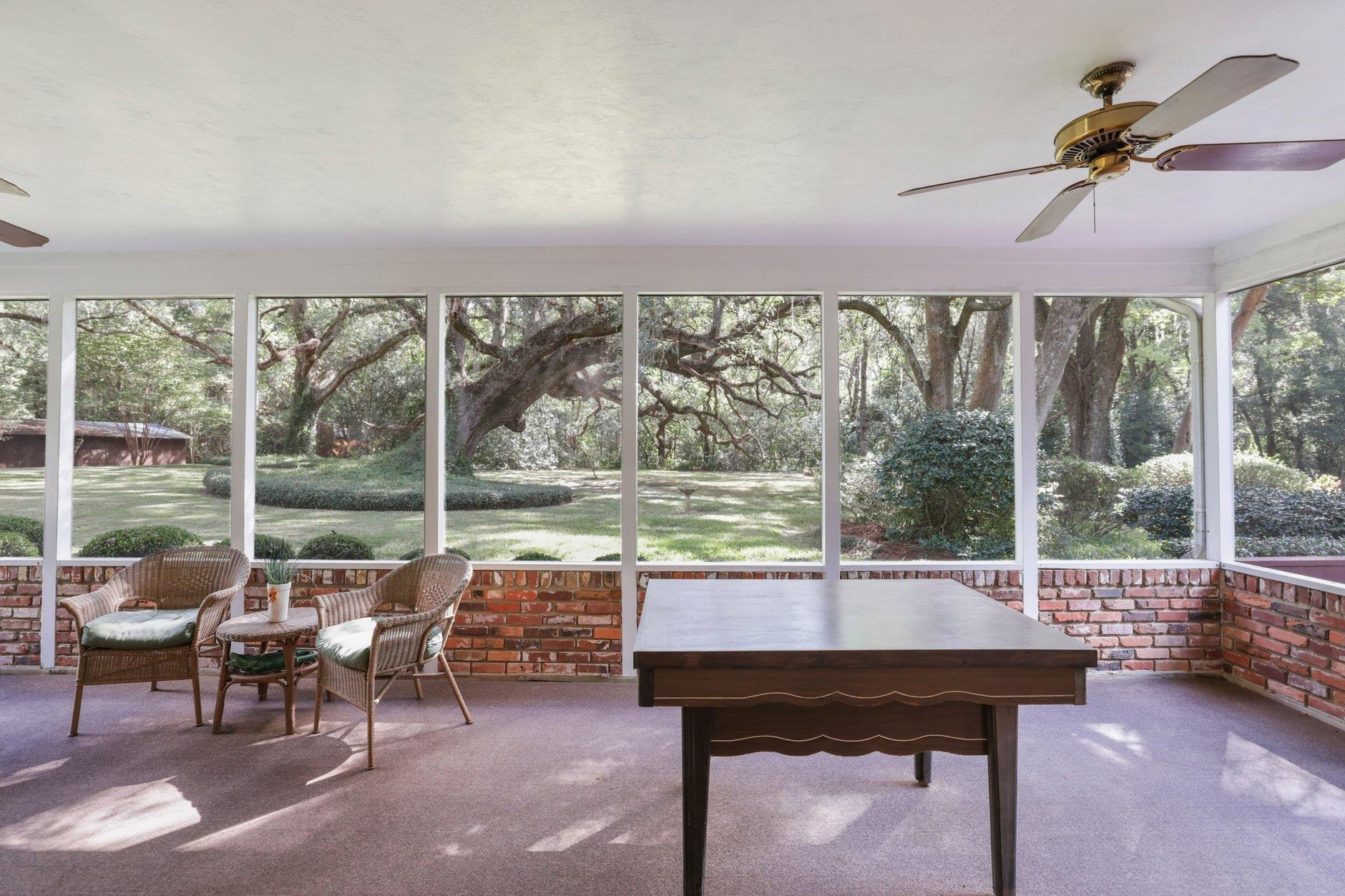 3411 Deer Lane Drive