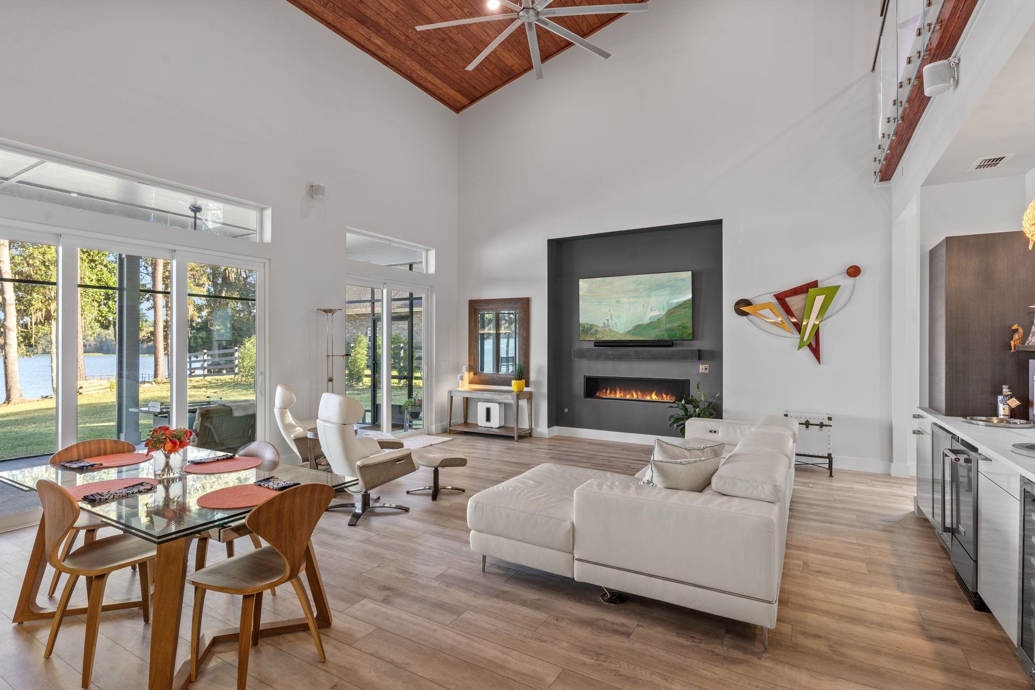 1007 Williams Landing Road