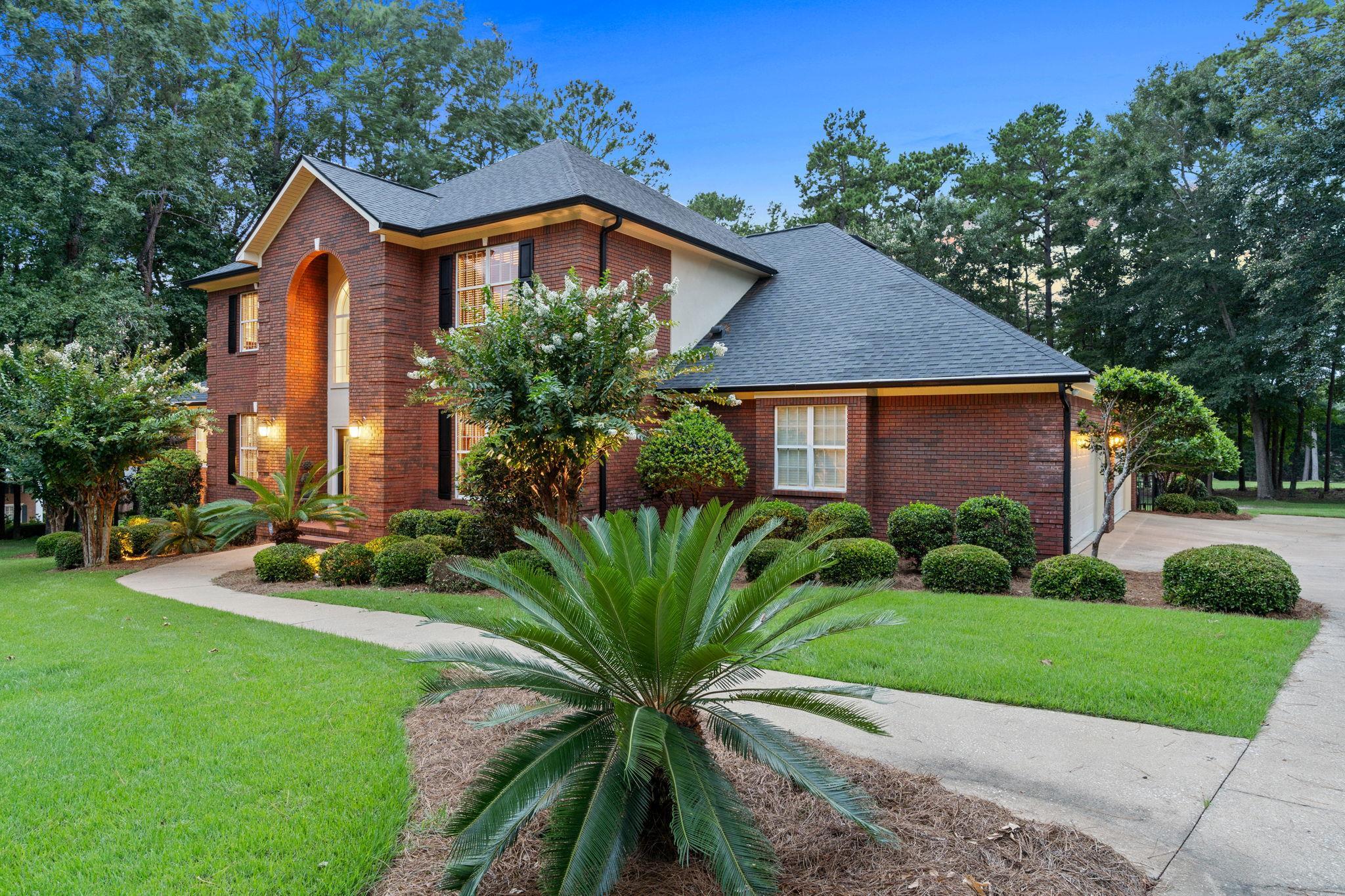 9011 Winged Foot Drive