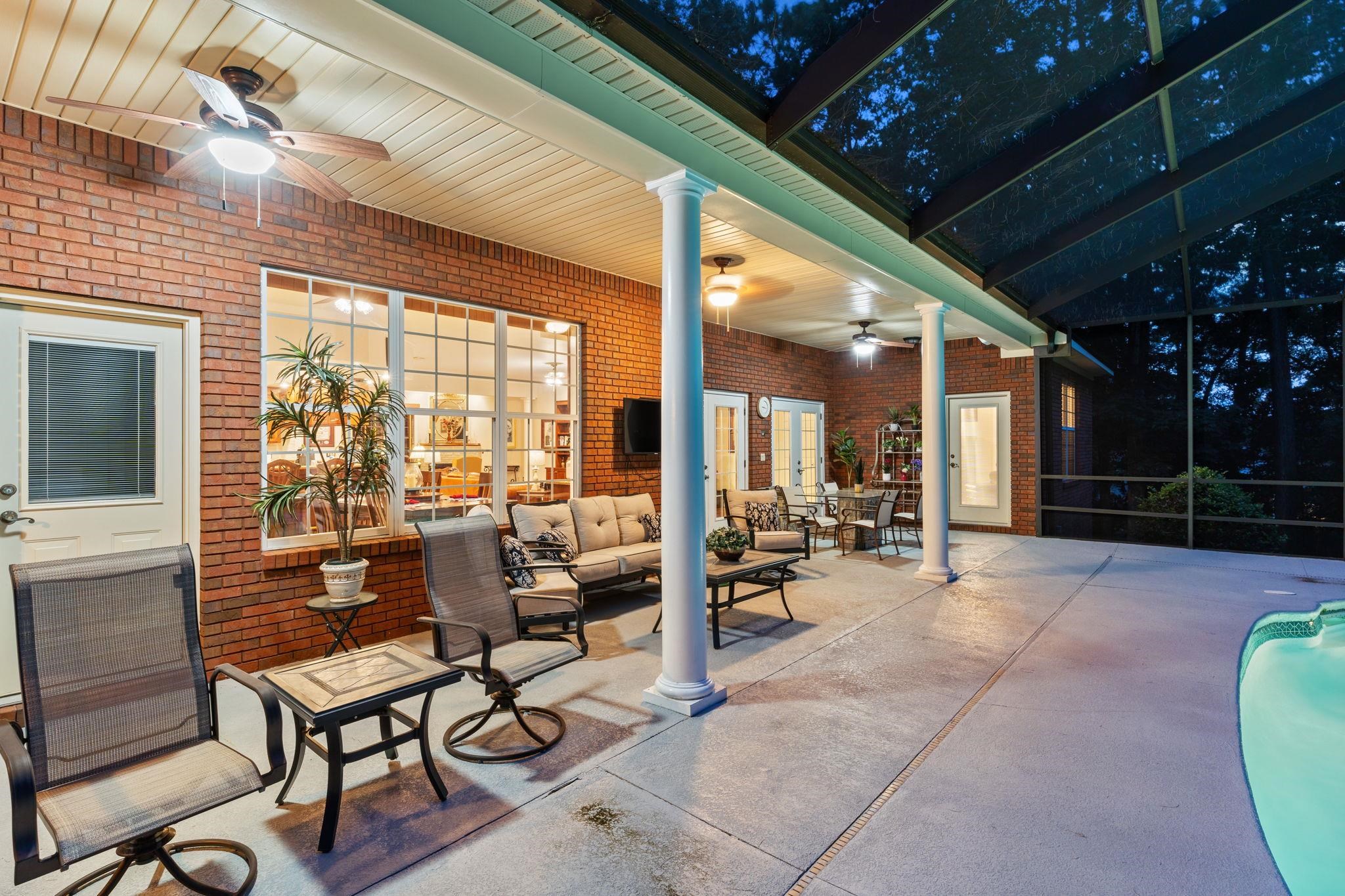 9011 Winged Foot Drive