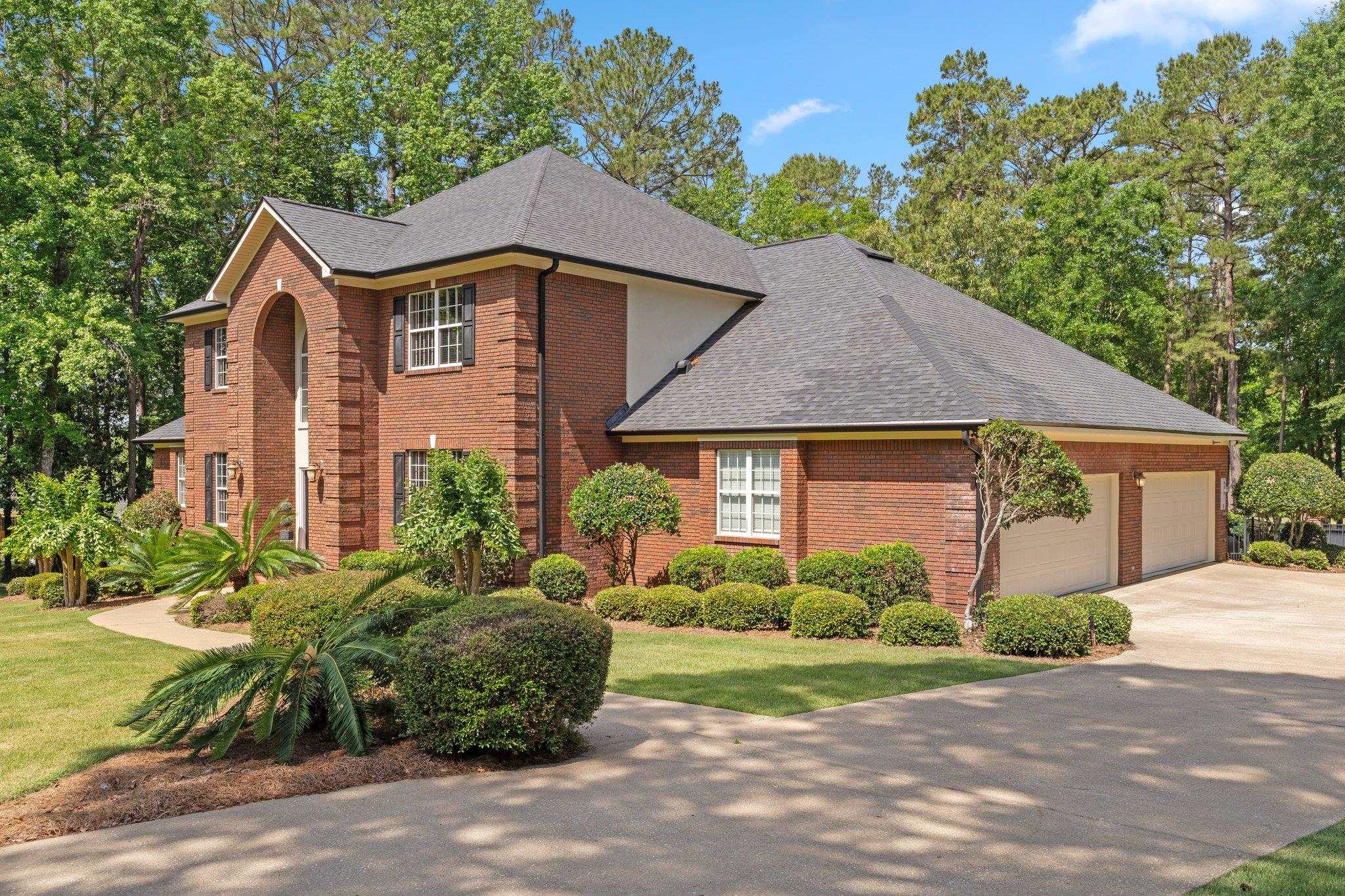 9011 Winged Foot Drive