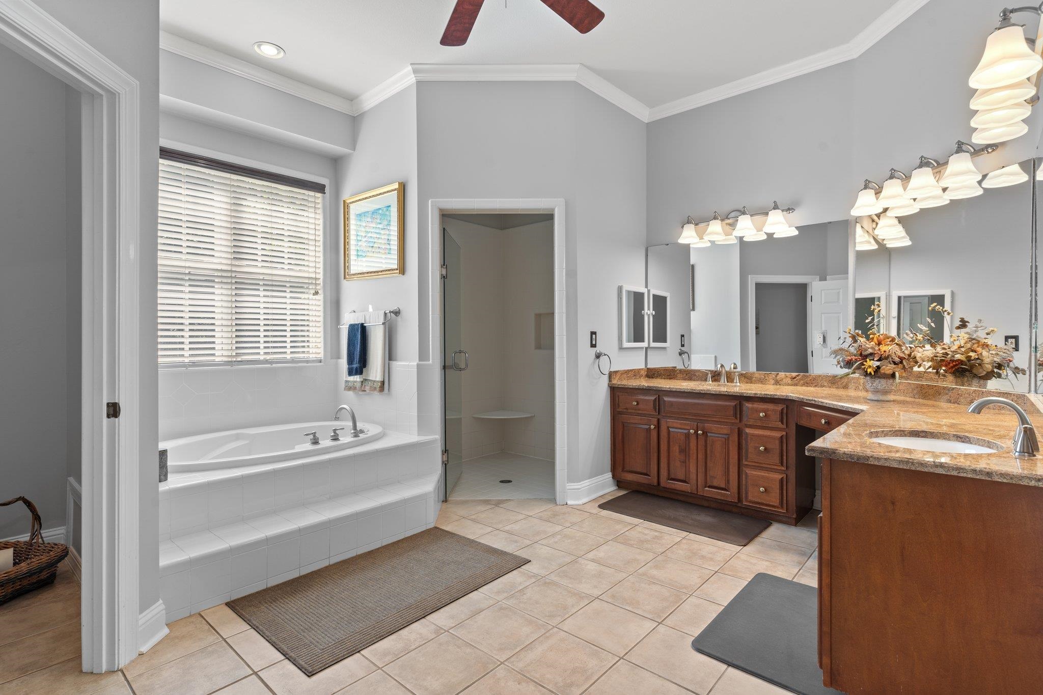 9011 Winged Foot Drive