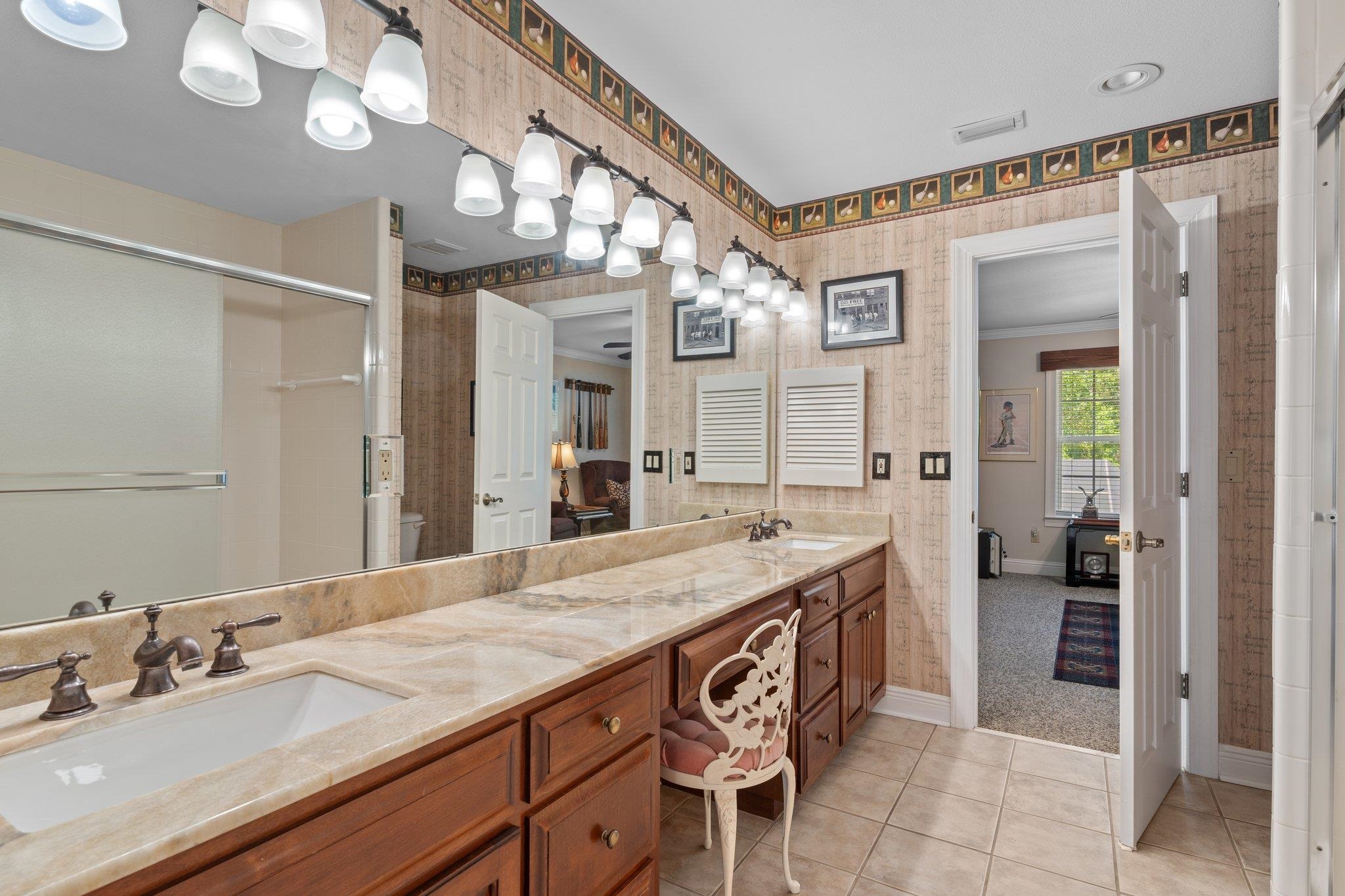 9011 Winged Foot Drive