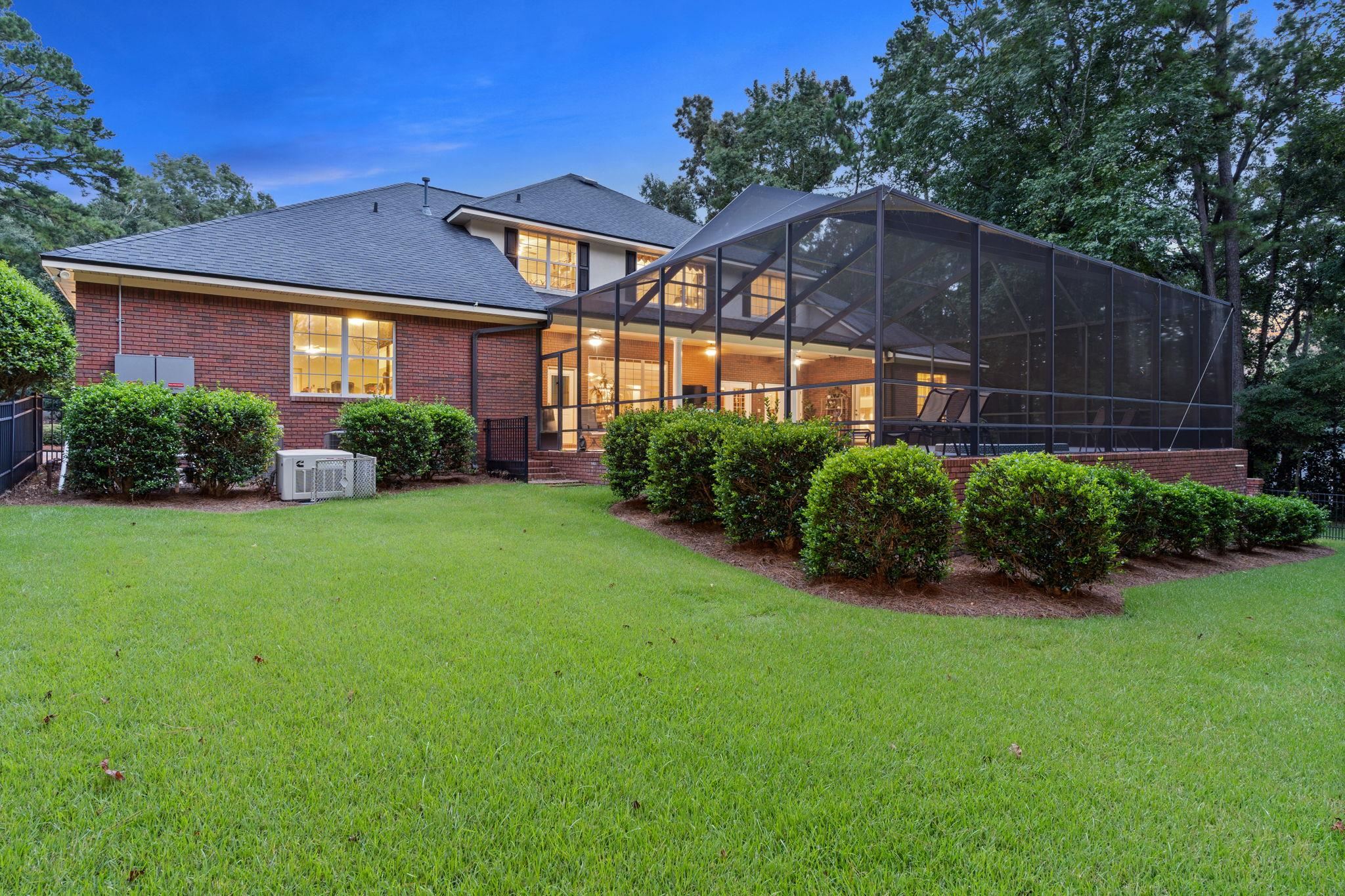 9011 Winged Foot Drive