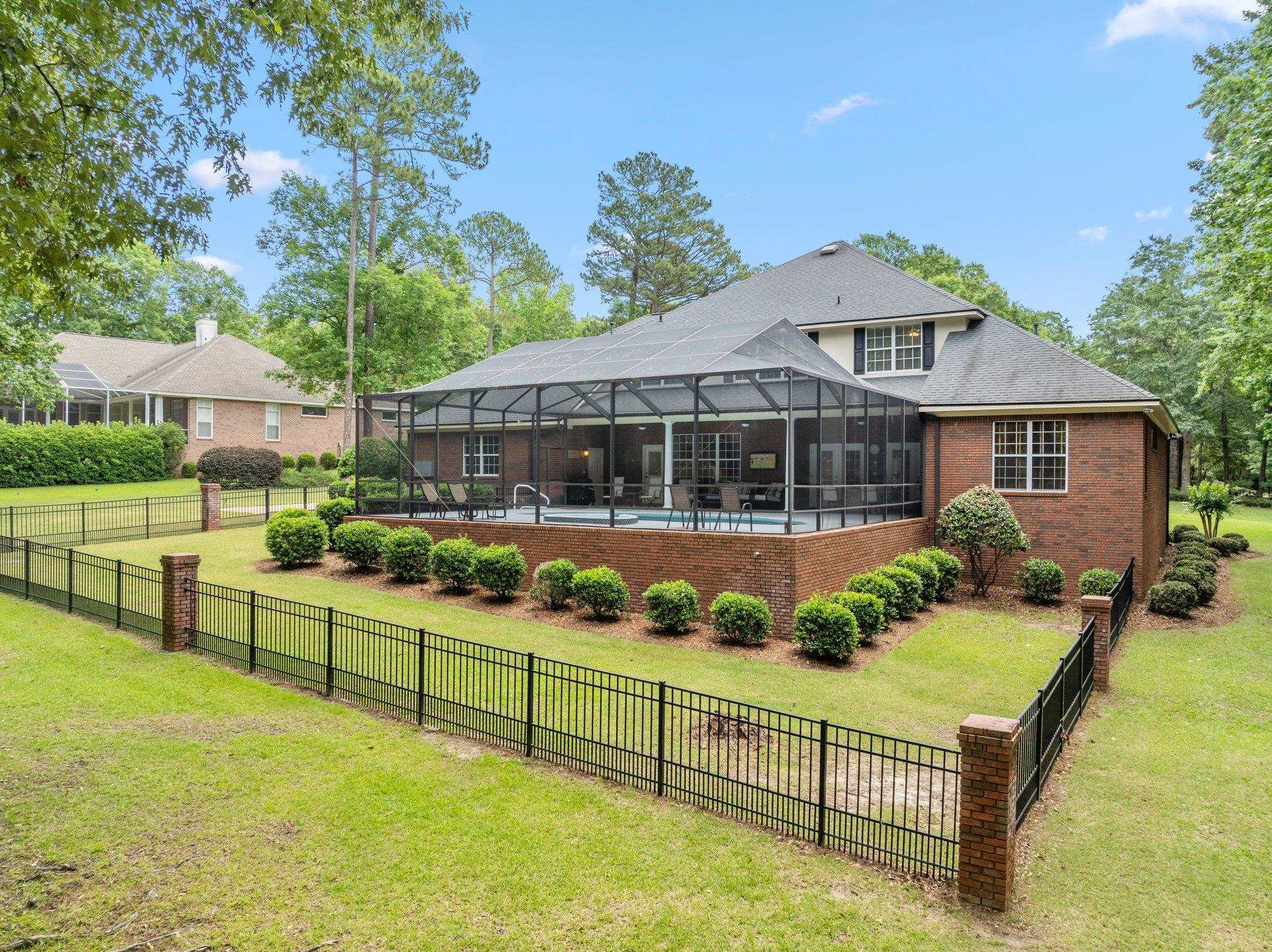 9011 Winged Foot Drive