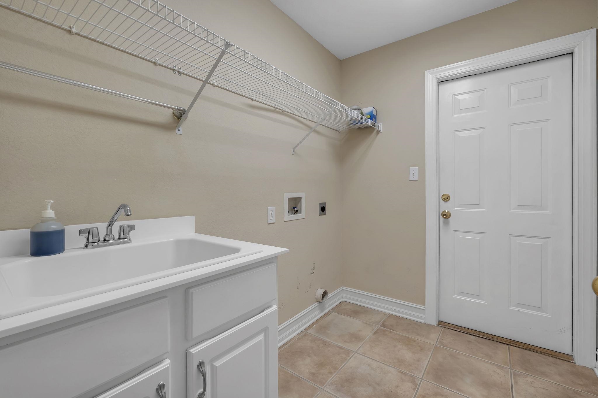 1335 Conservancy Drive East