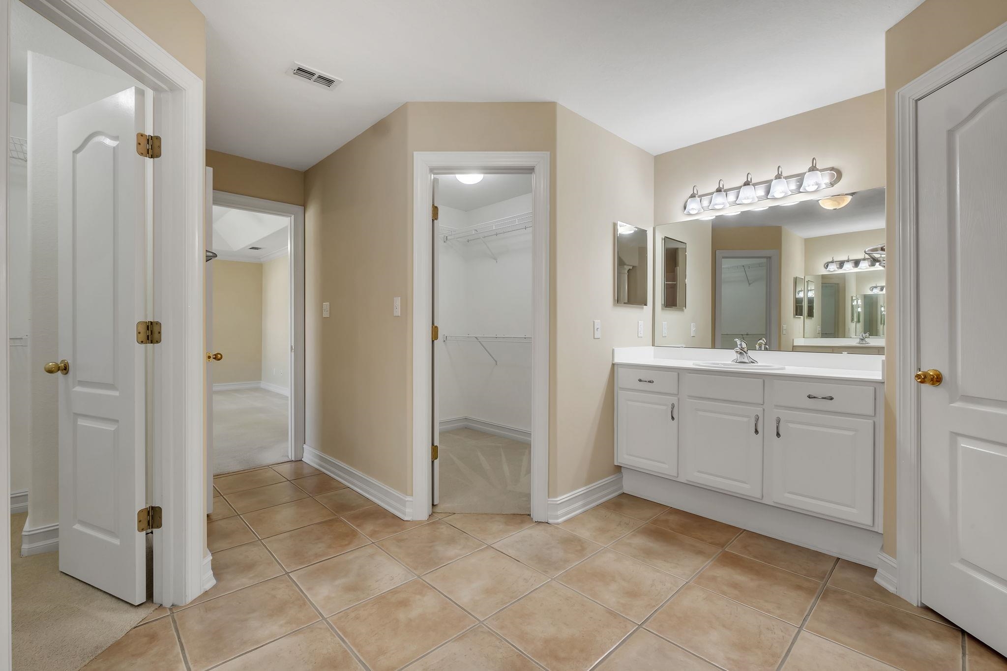 1335 Conservancy Drive East
