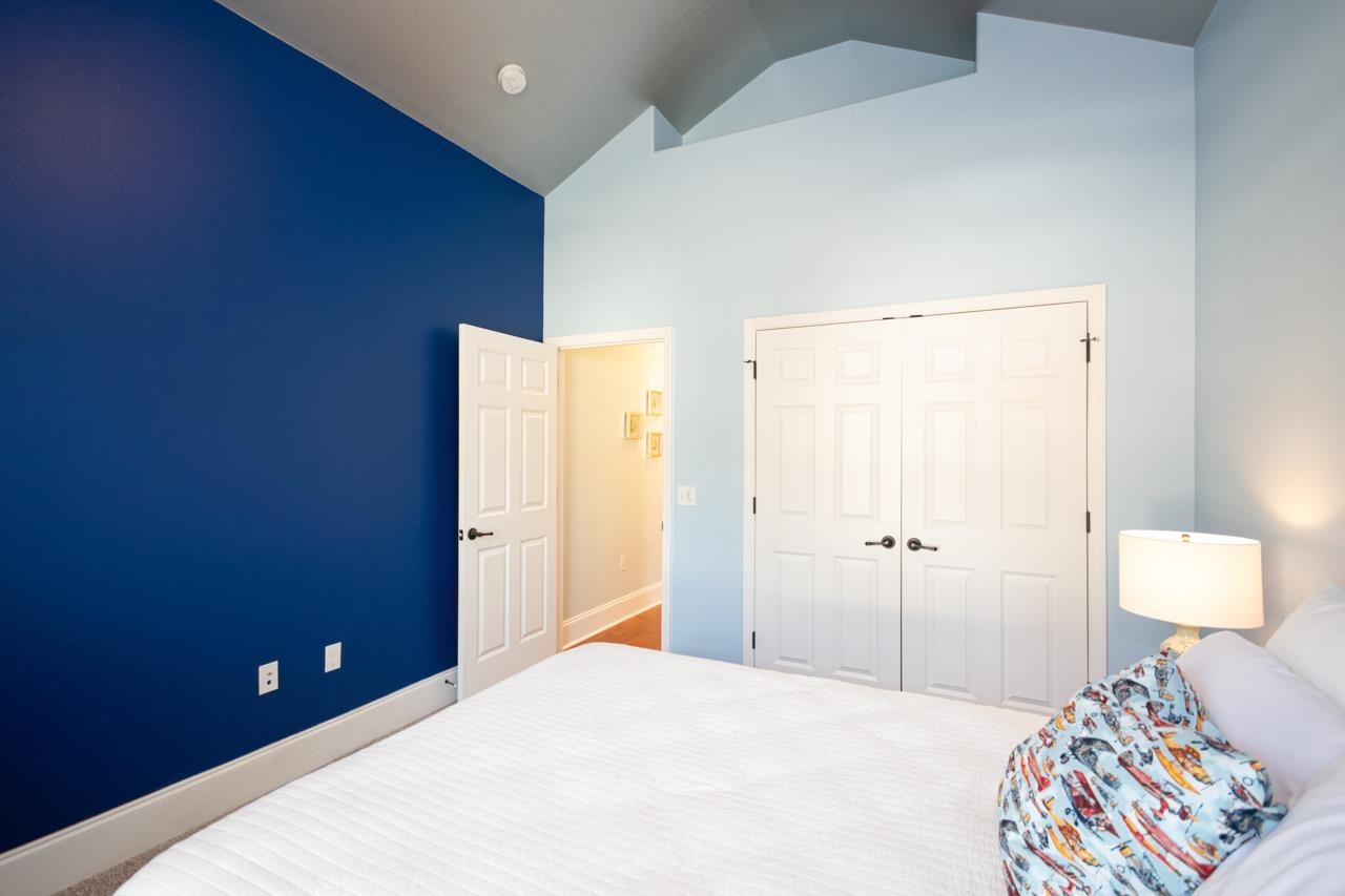 3317 Harbor Club Drive