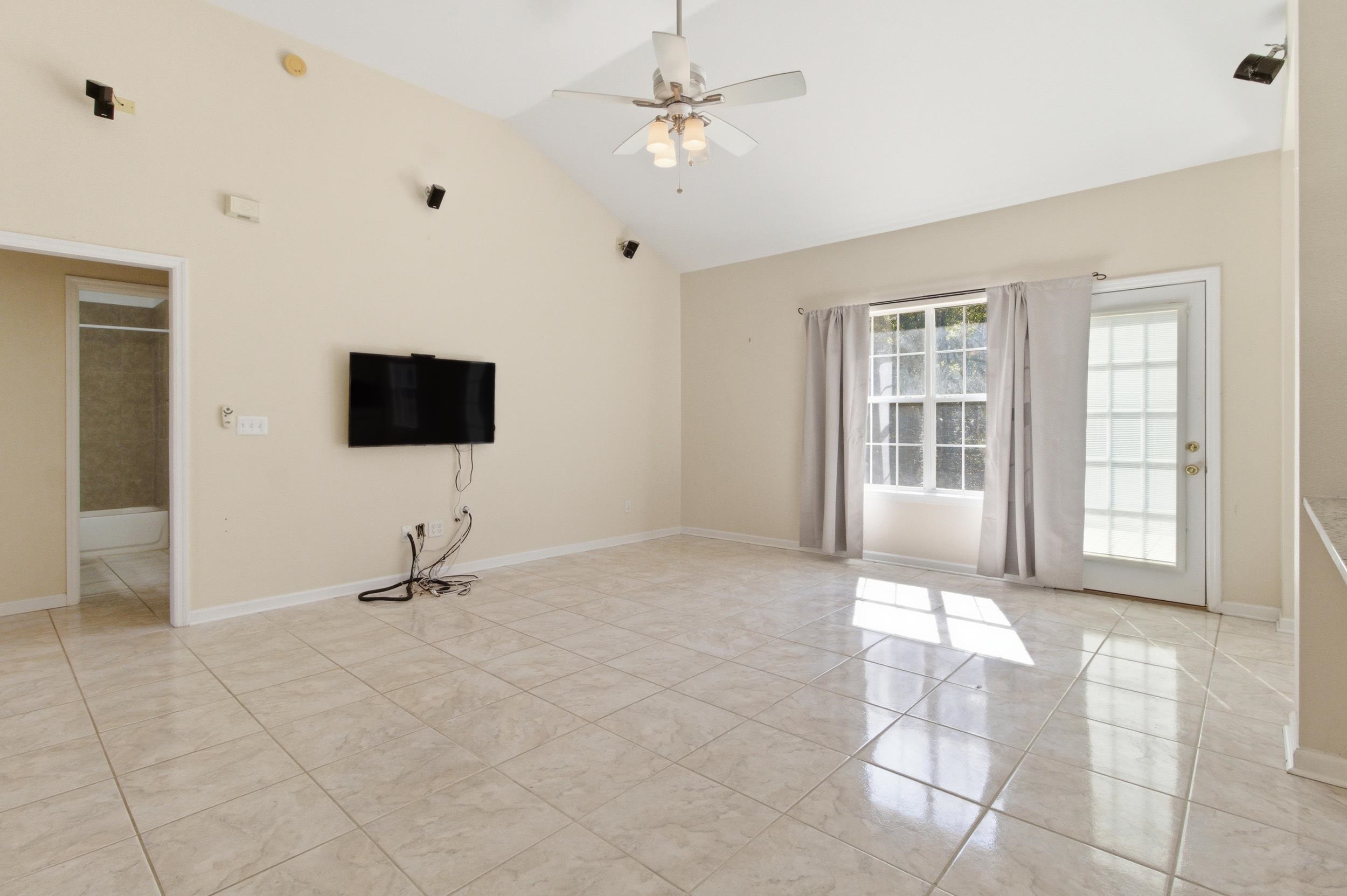 58 Fair Way