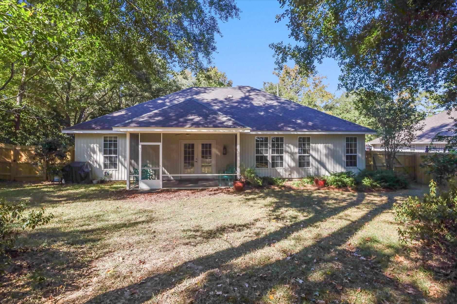 1221 Richview Road