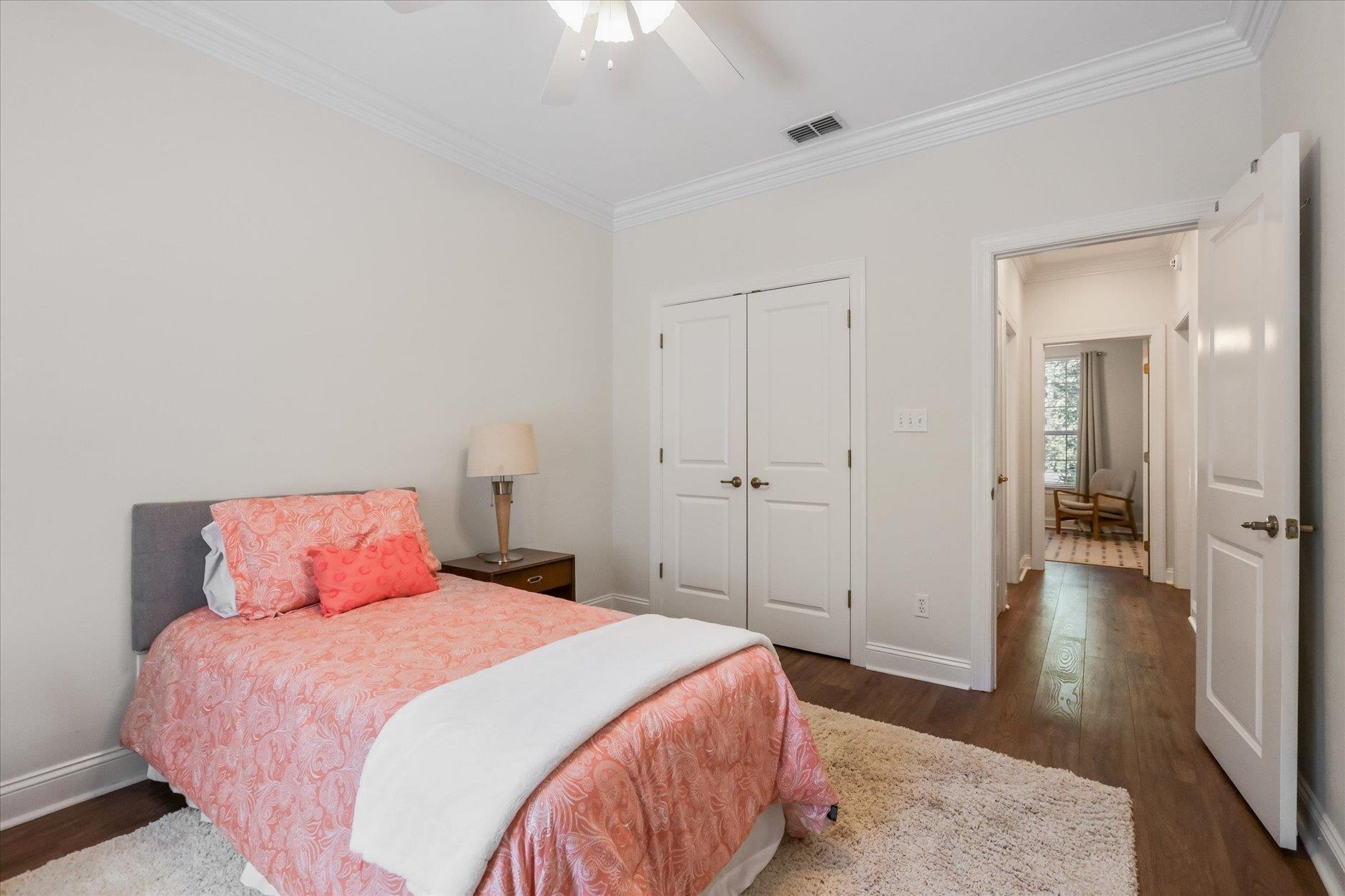 1221 Richview Road