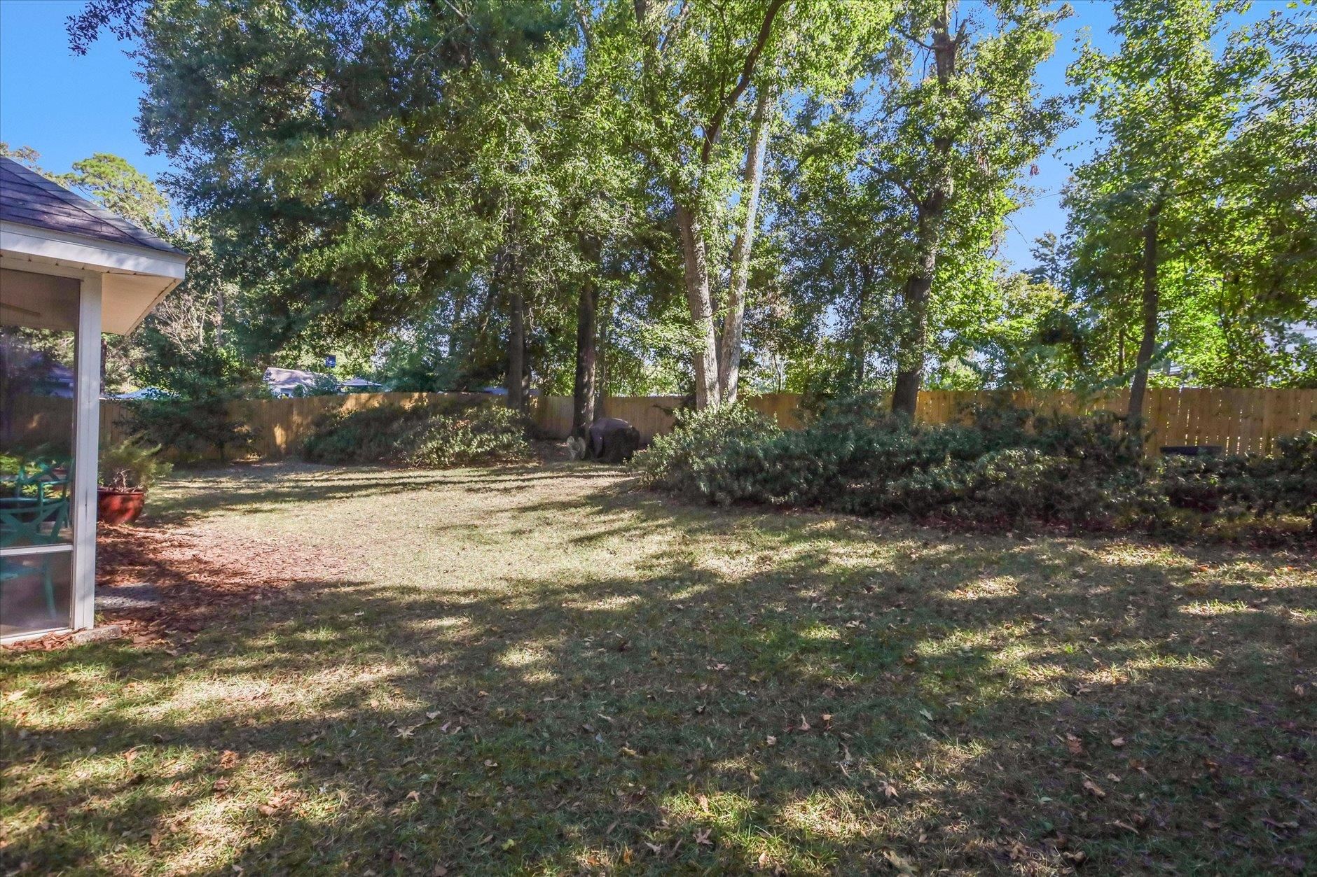 1221 Richview Road