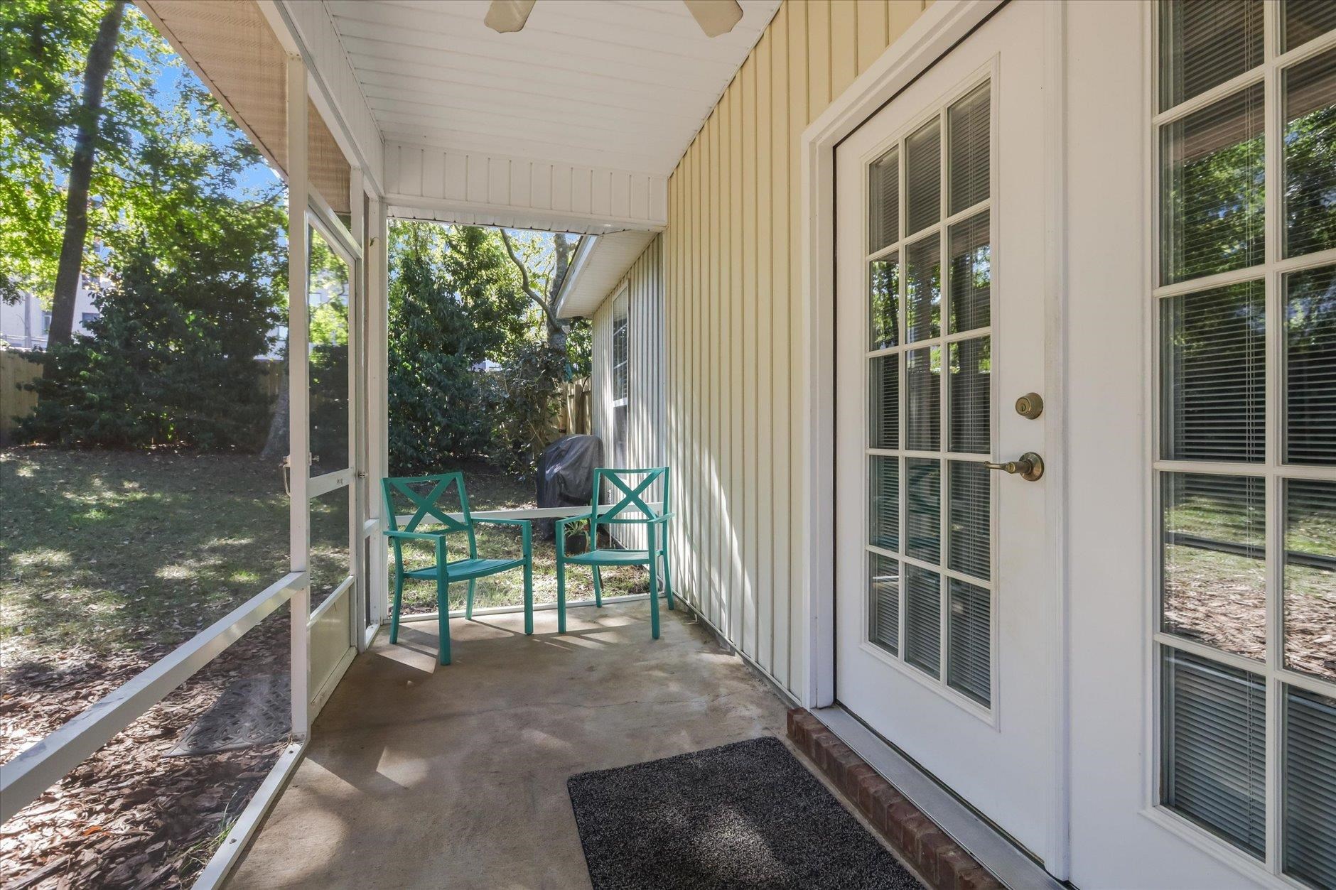 1221 Richview Road