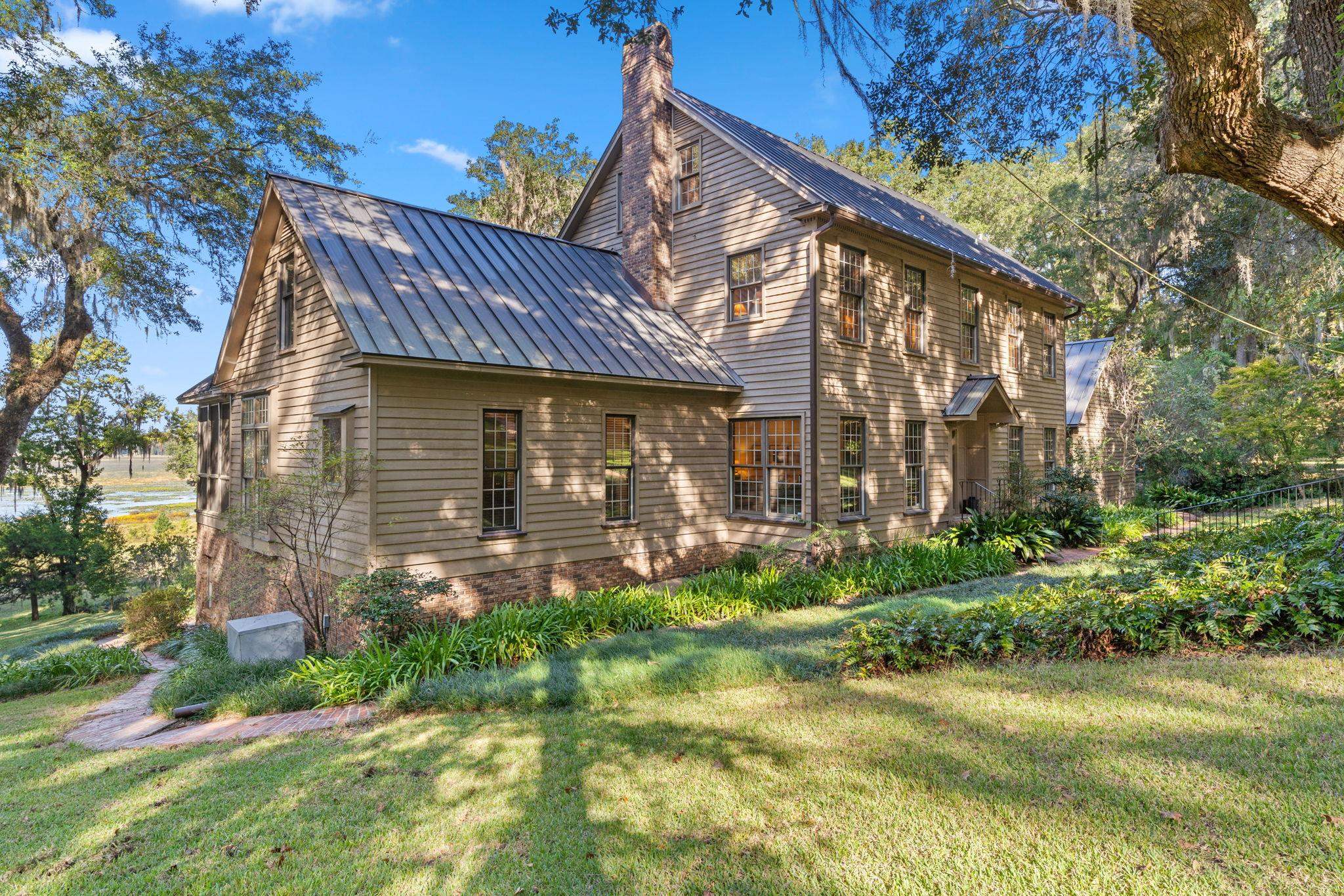 5950 Miller Landing Cove