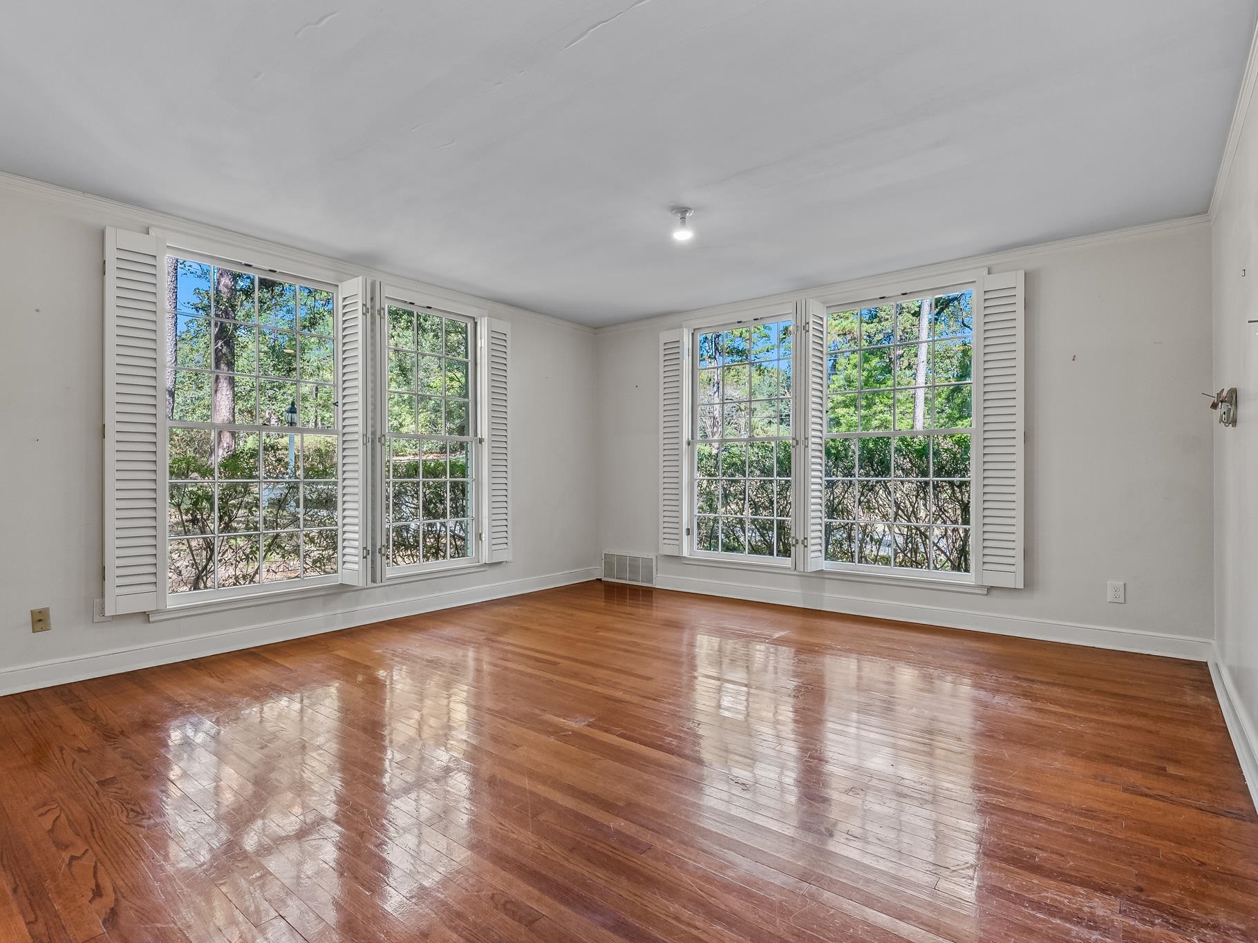 1321 Piedmont Drive