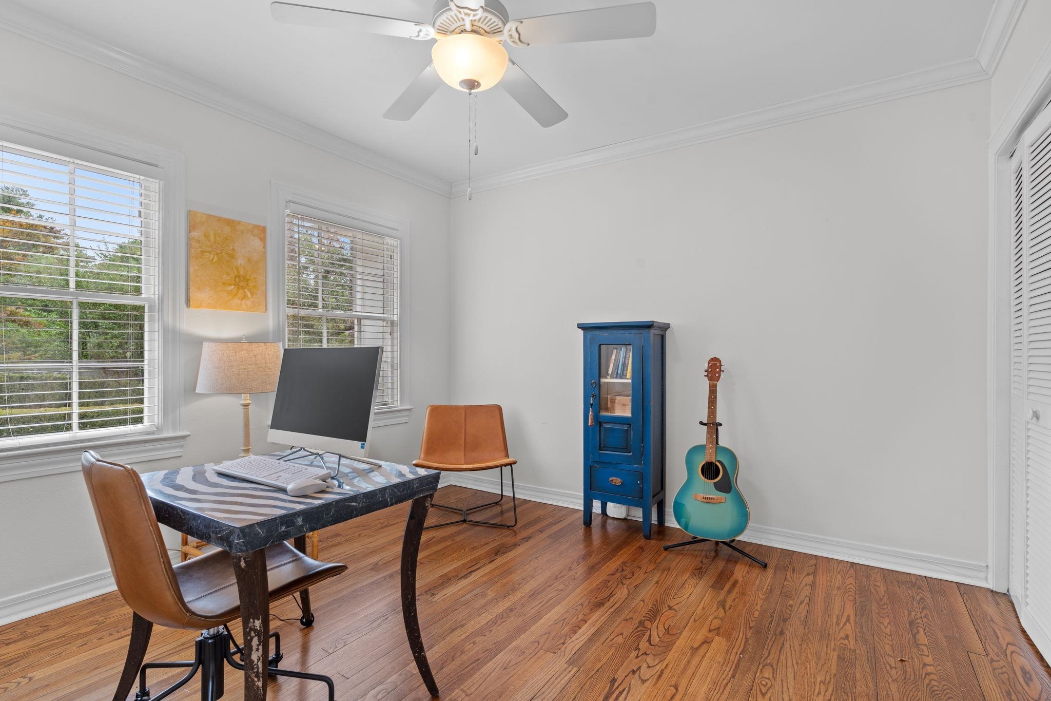 1413 N Randolph Circle