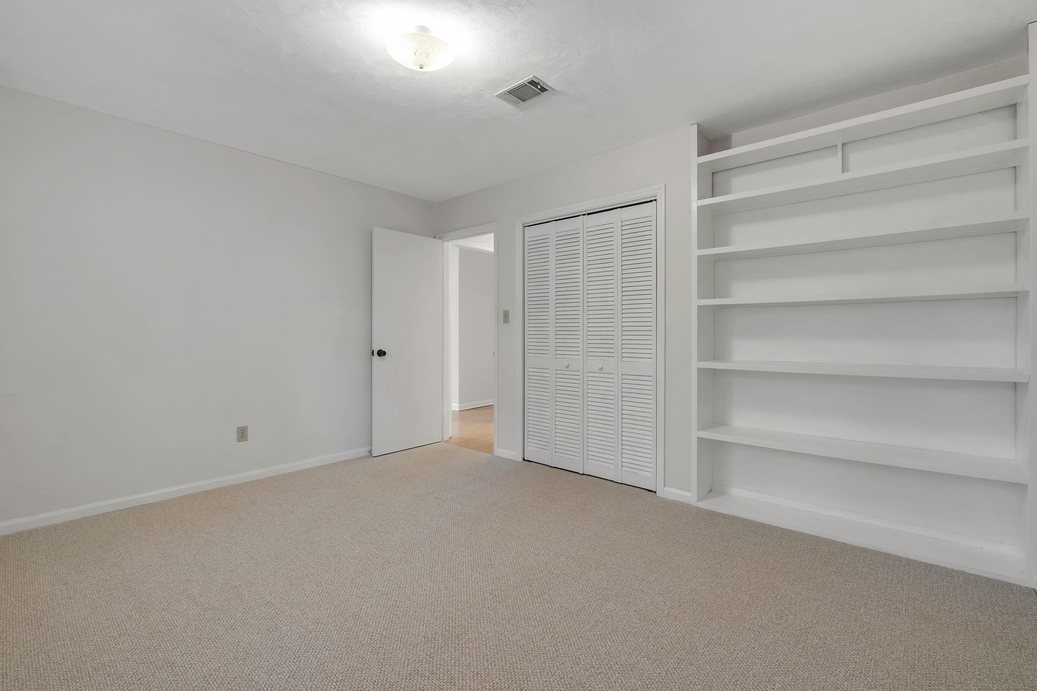 3535 Cherokee Ridge Trail