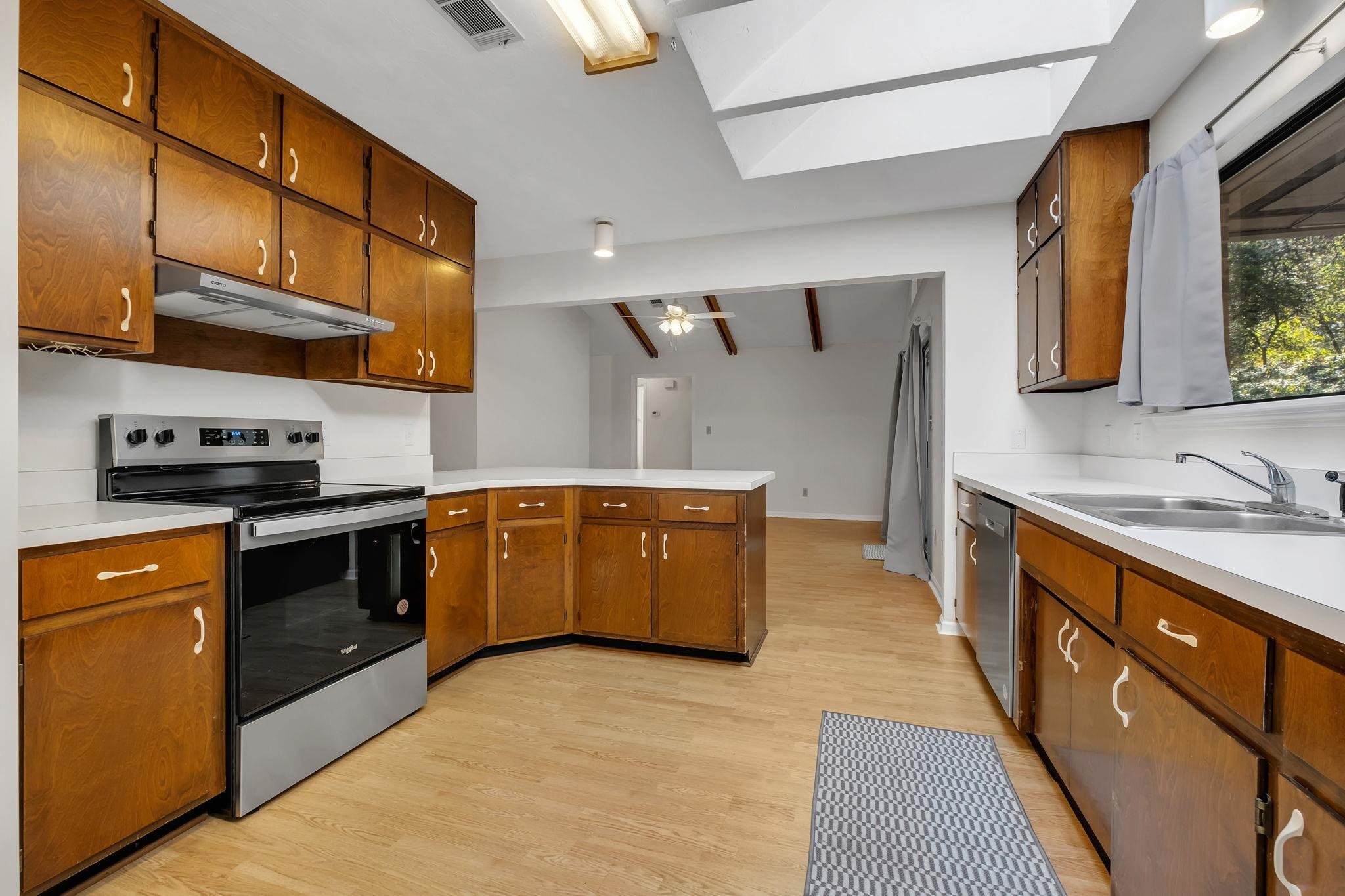 3535 Cherokee Ridge Trail