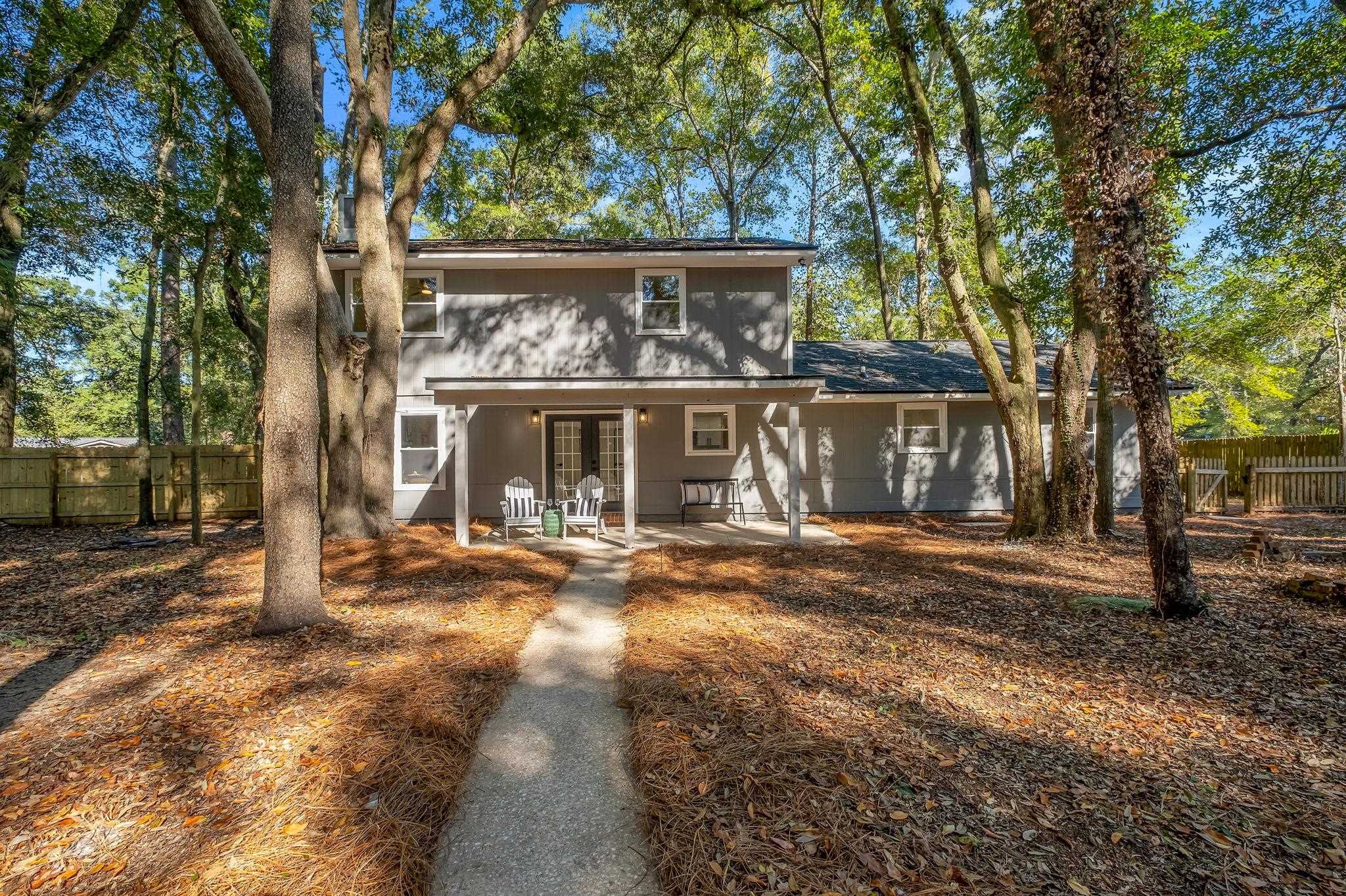 3013 Giles Place