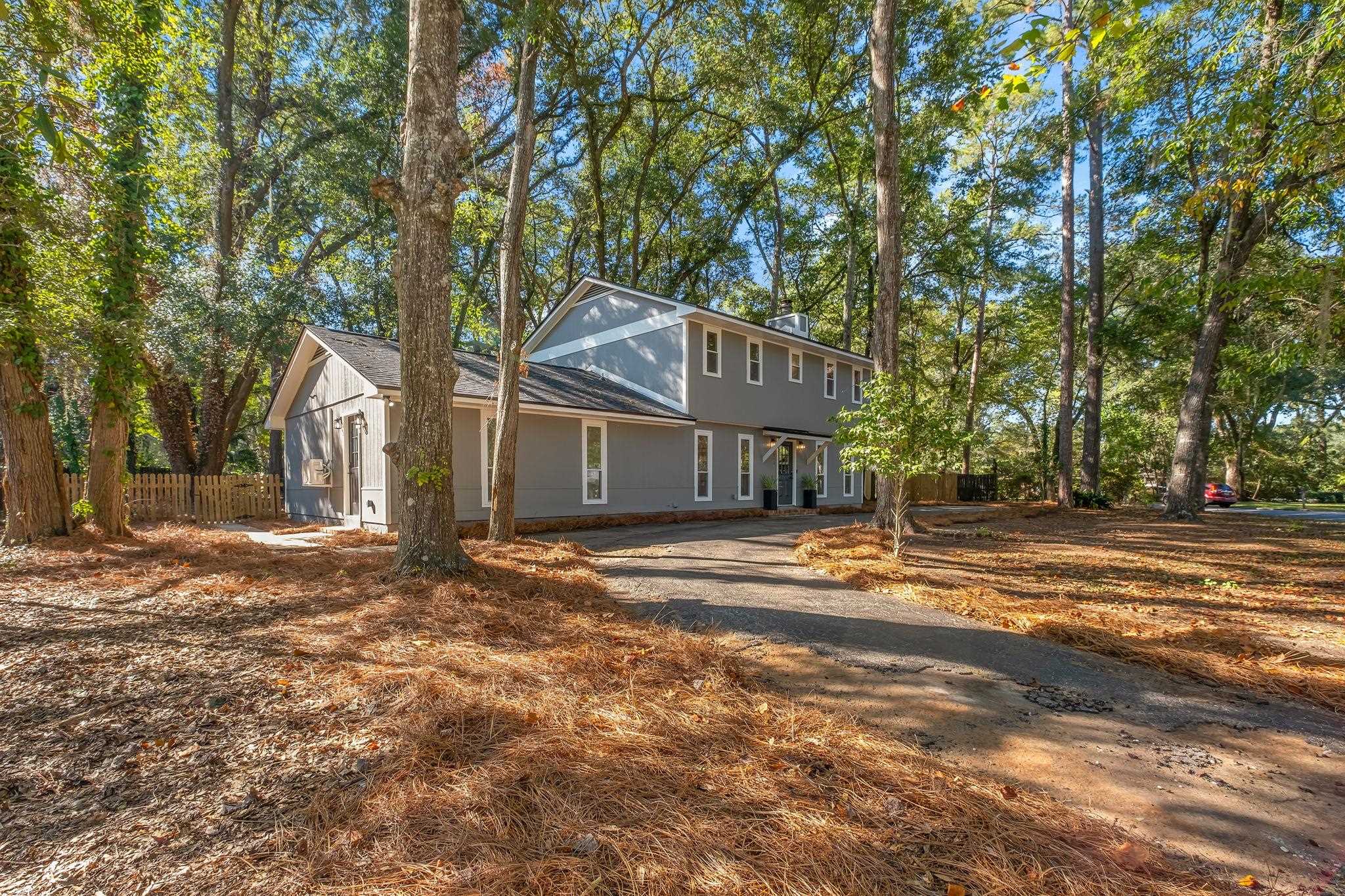3013 Giles Place