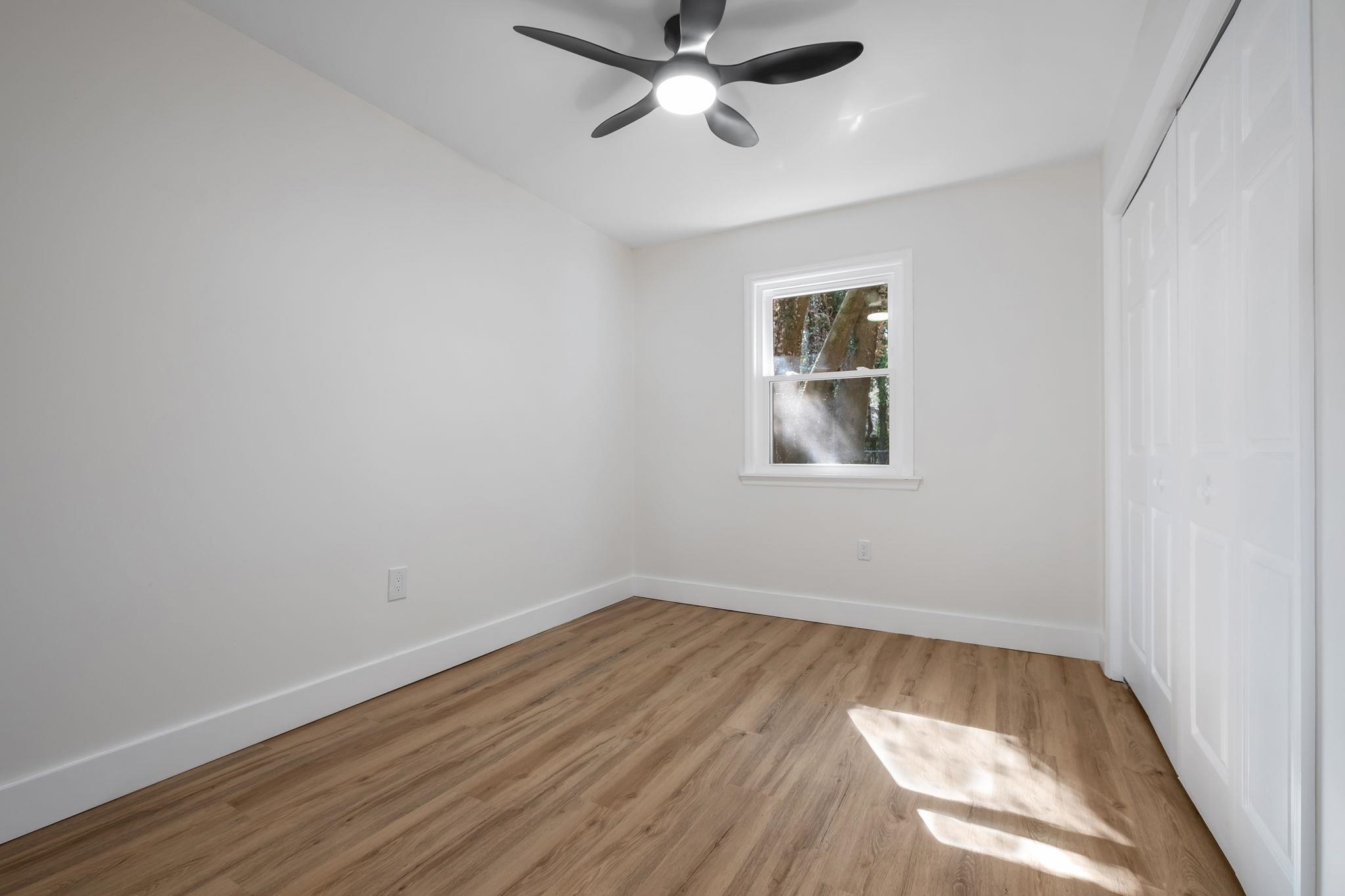 3013 Giles Place