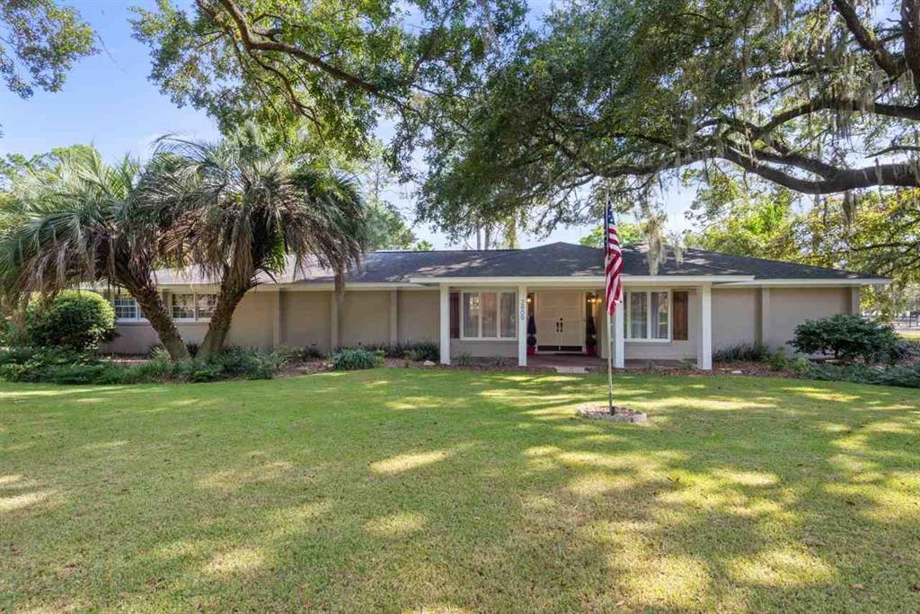 2809 Cavan Drive