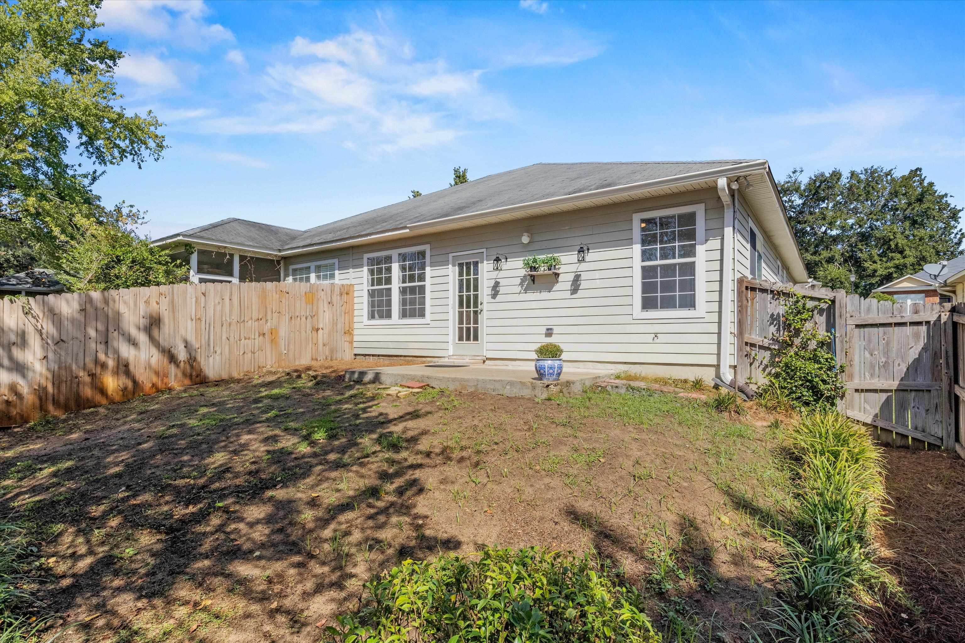 5509 Hampton Oak Place