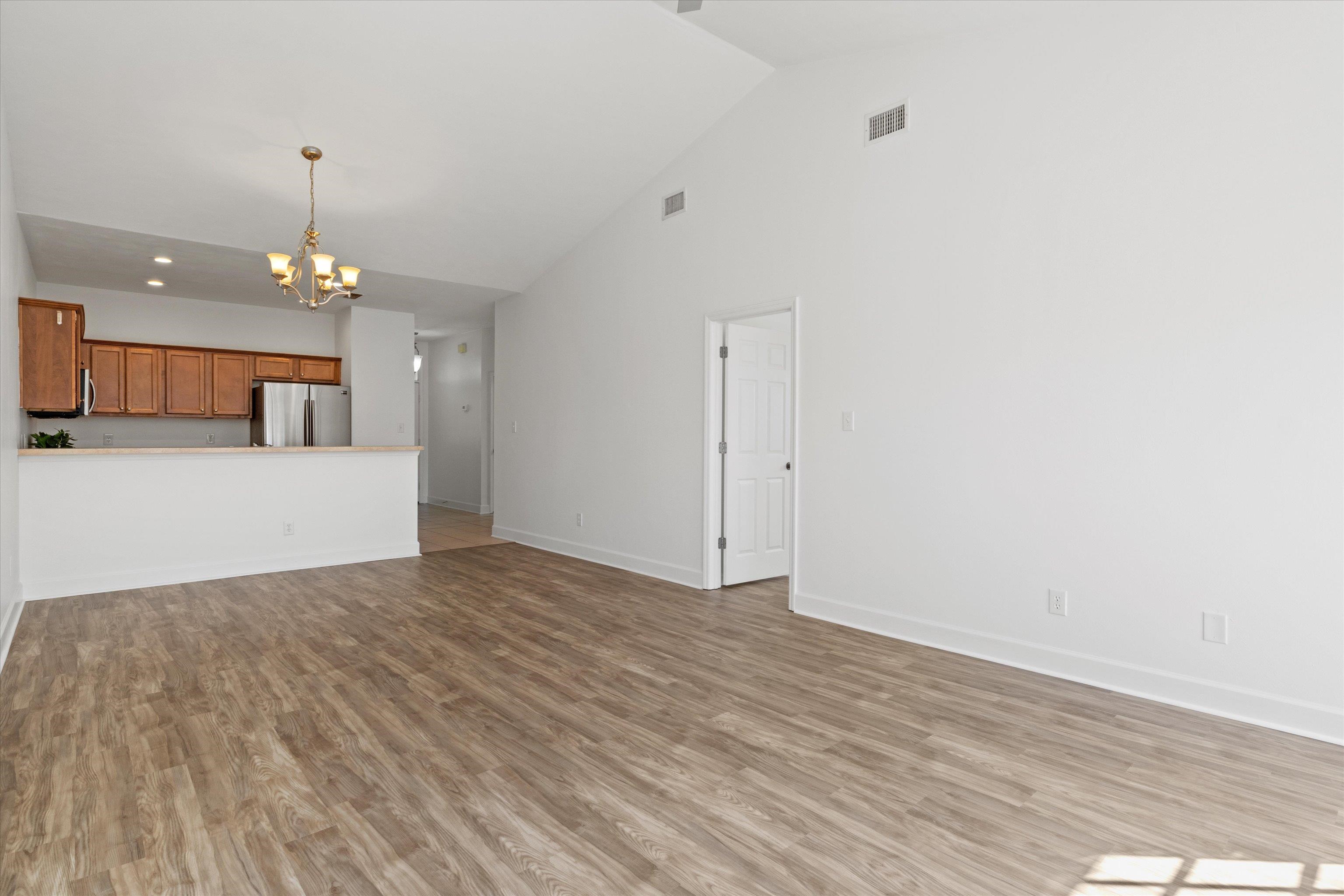 5509 Hampton Oak Place