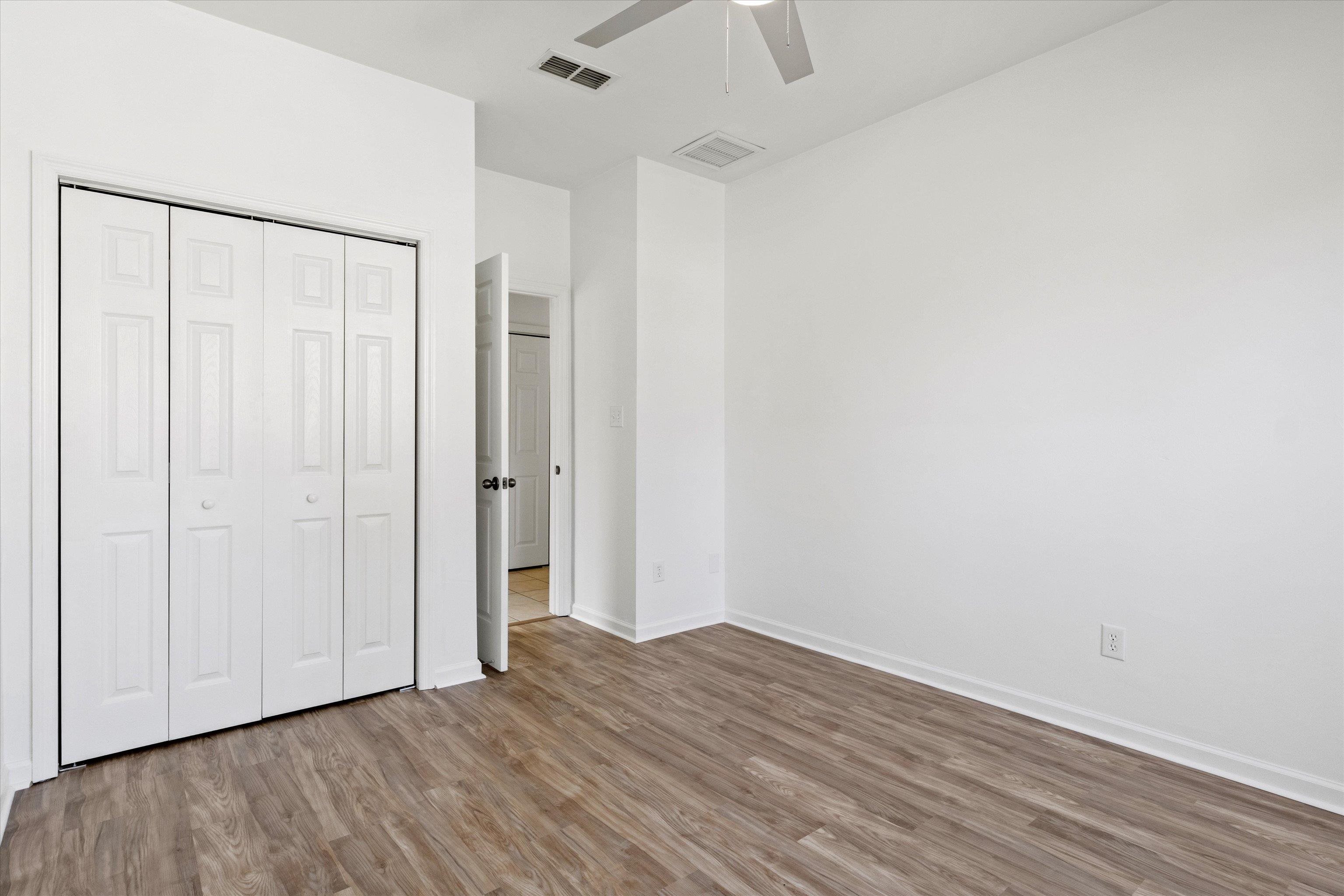 5509 Hampton Oak Place