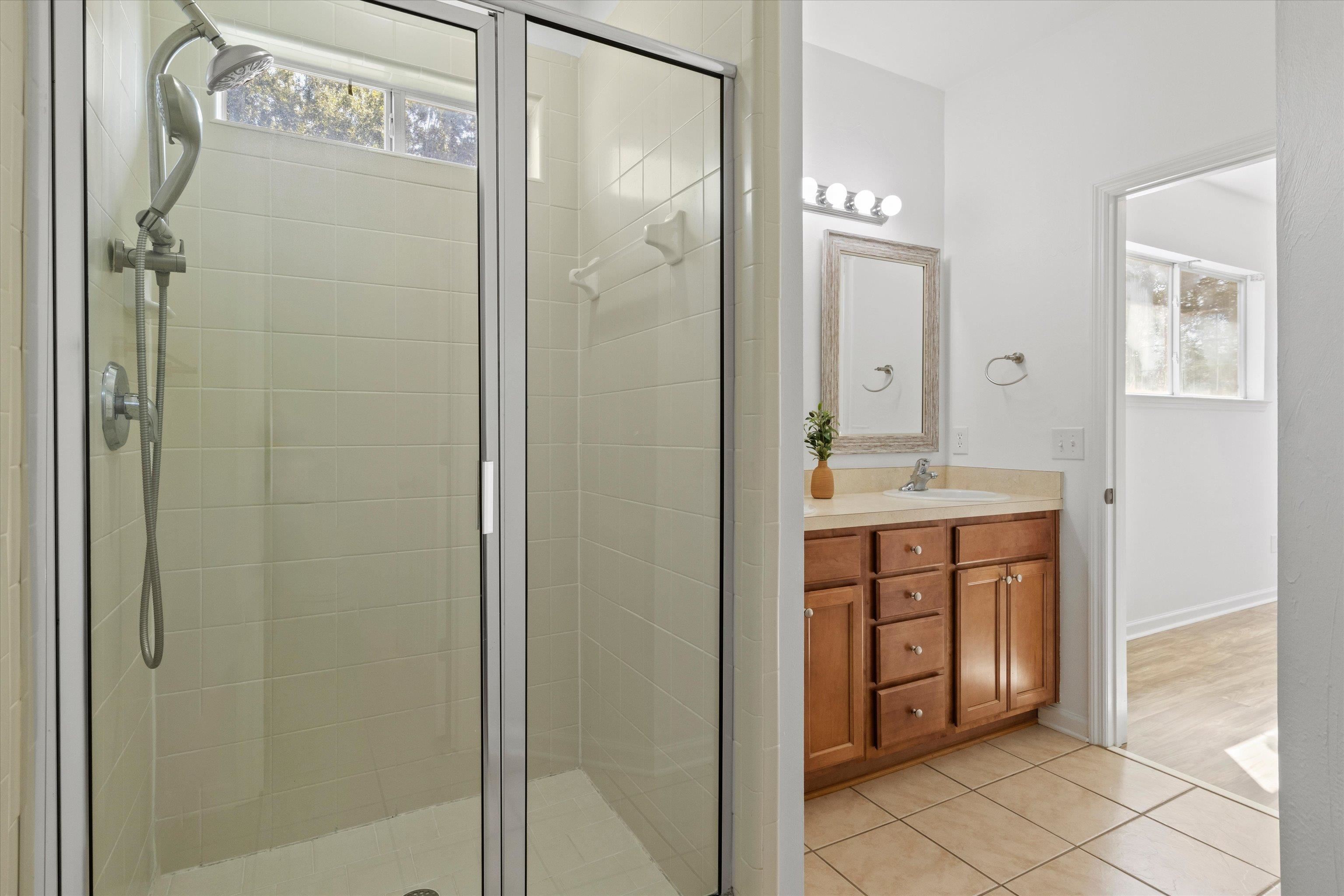 5509 Hampton Oak Place