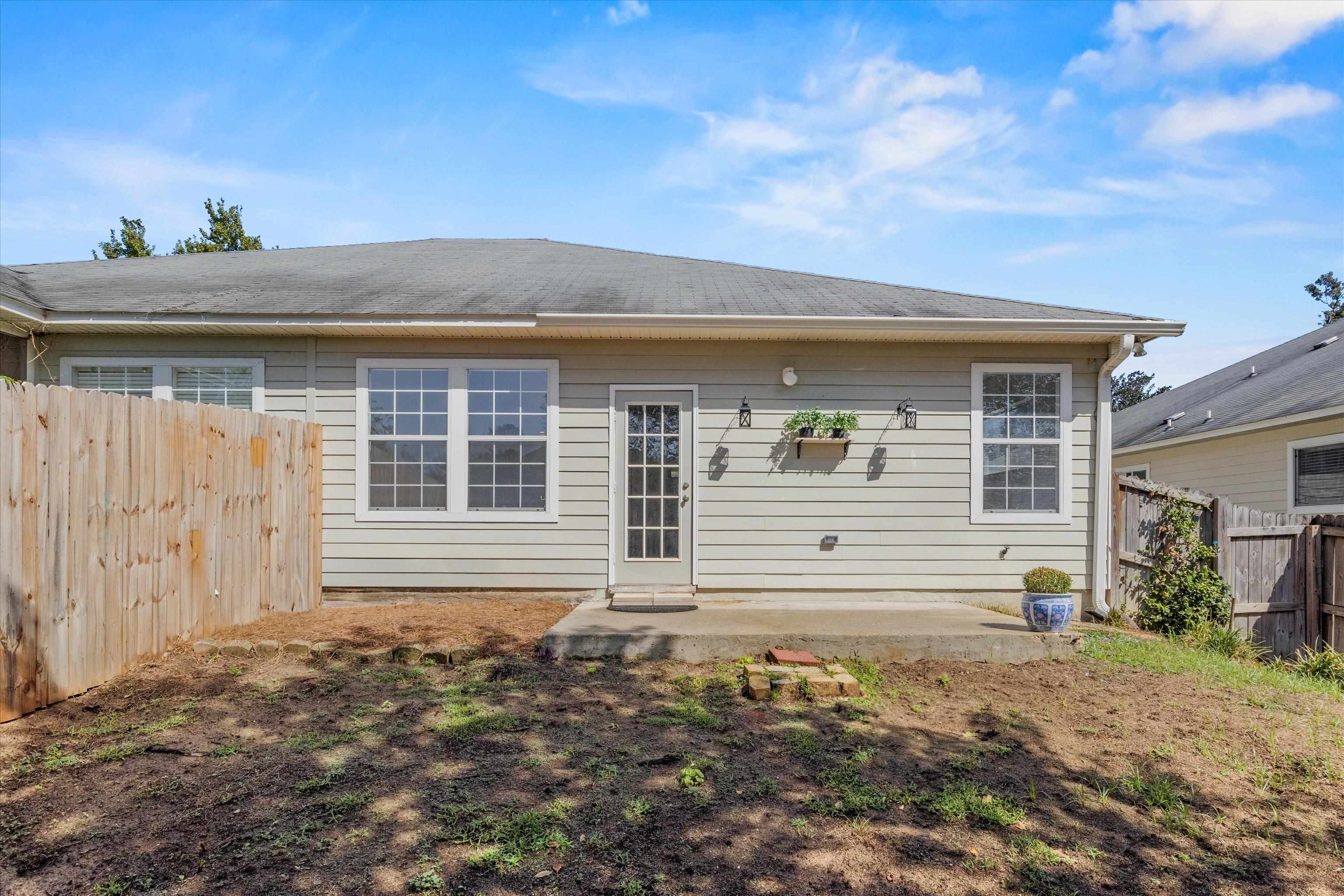 5509 Hampton Oak Place