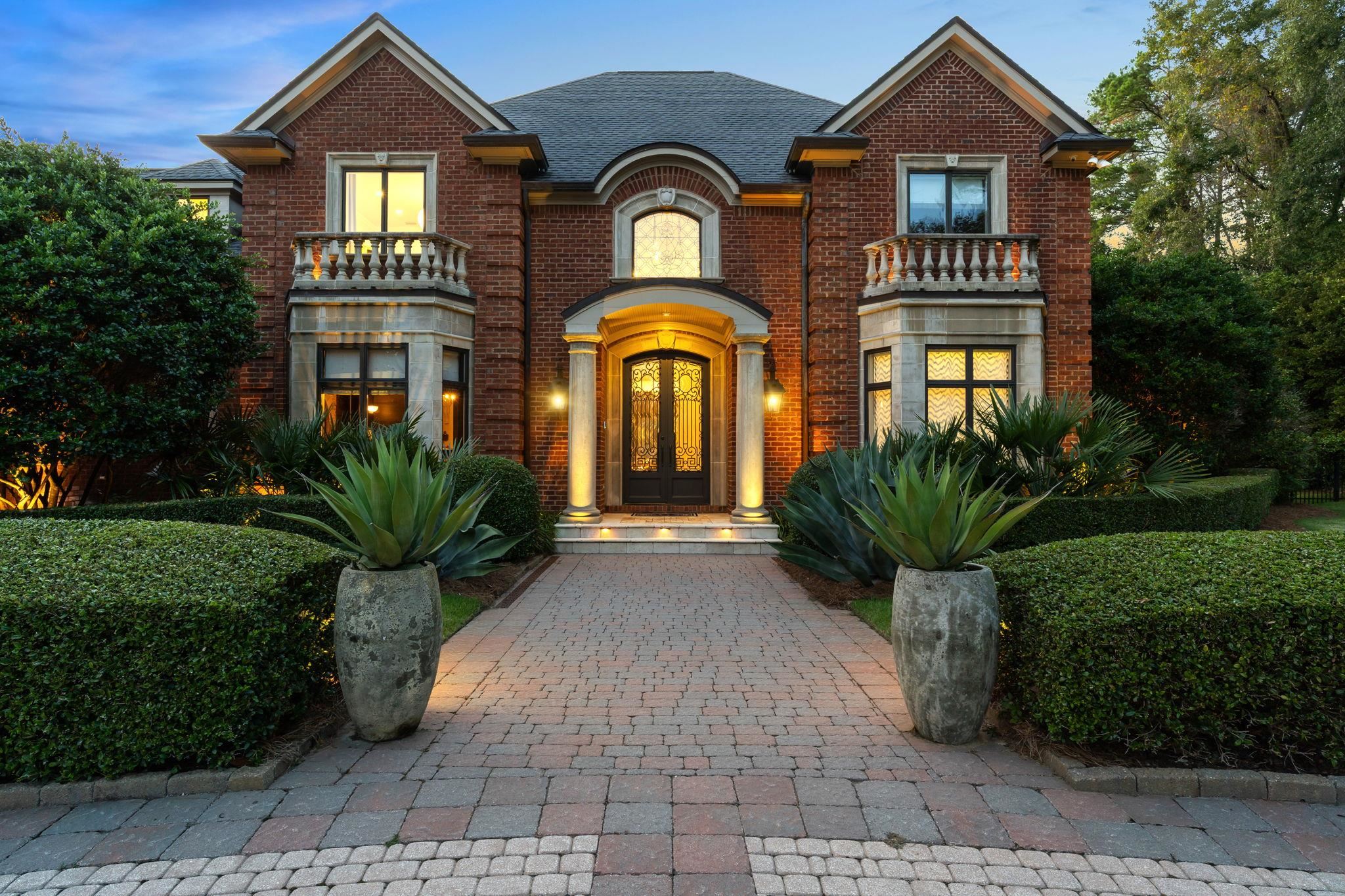 3891 Windbrook Court