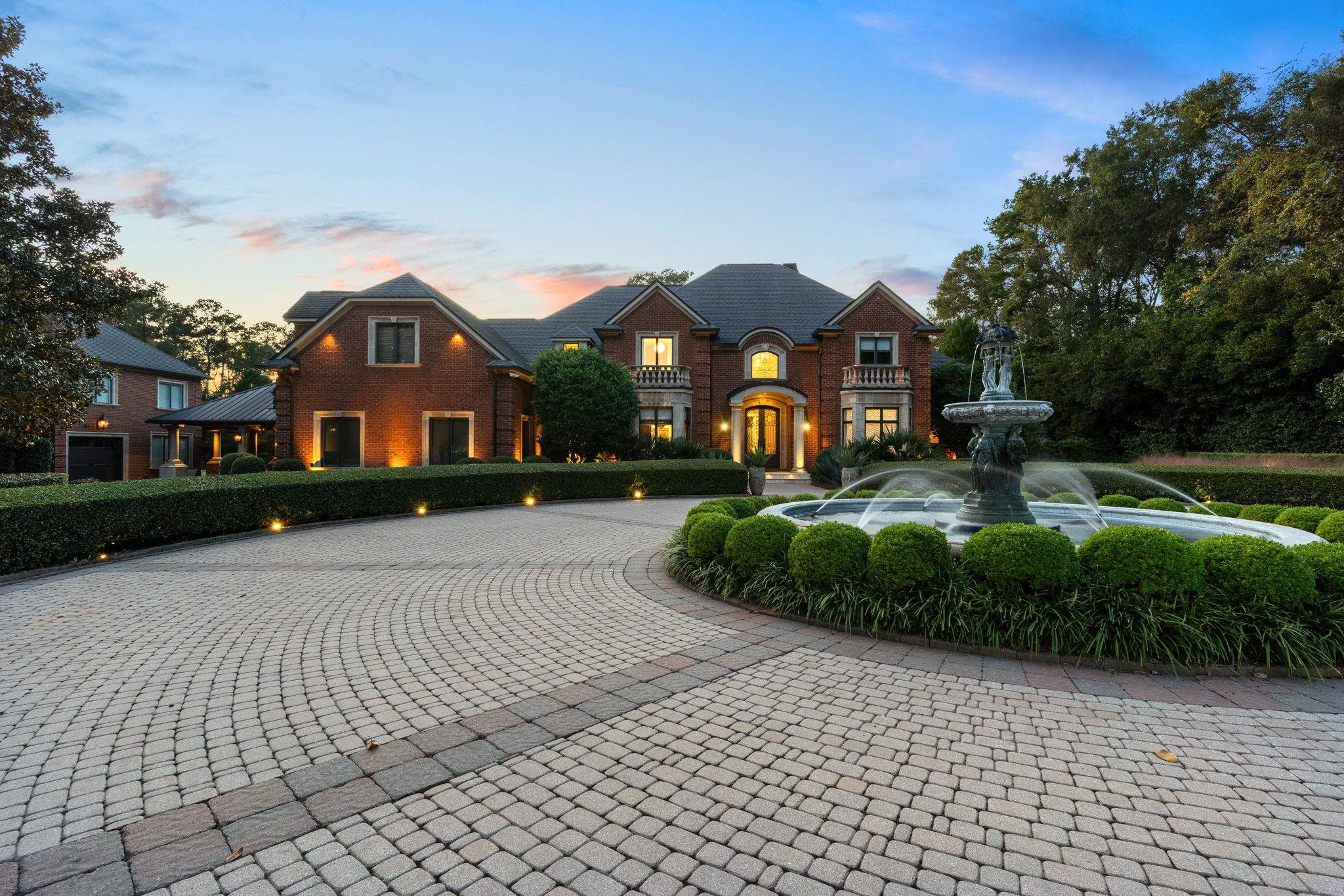 3891 Windbrook Court